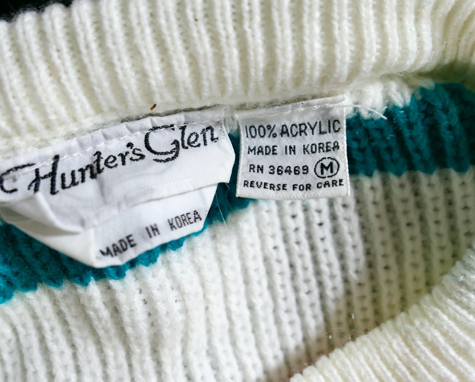Vintage 80s Crewneck Bulk Sweater by Hunters Glen Preppy Red Teal Stripe M