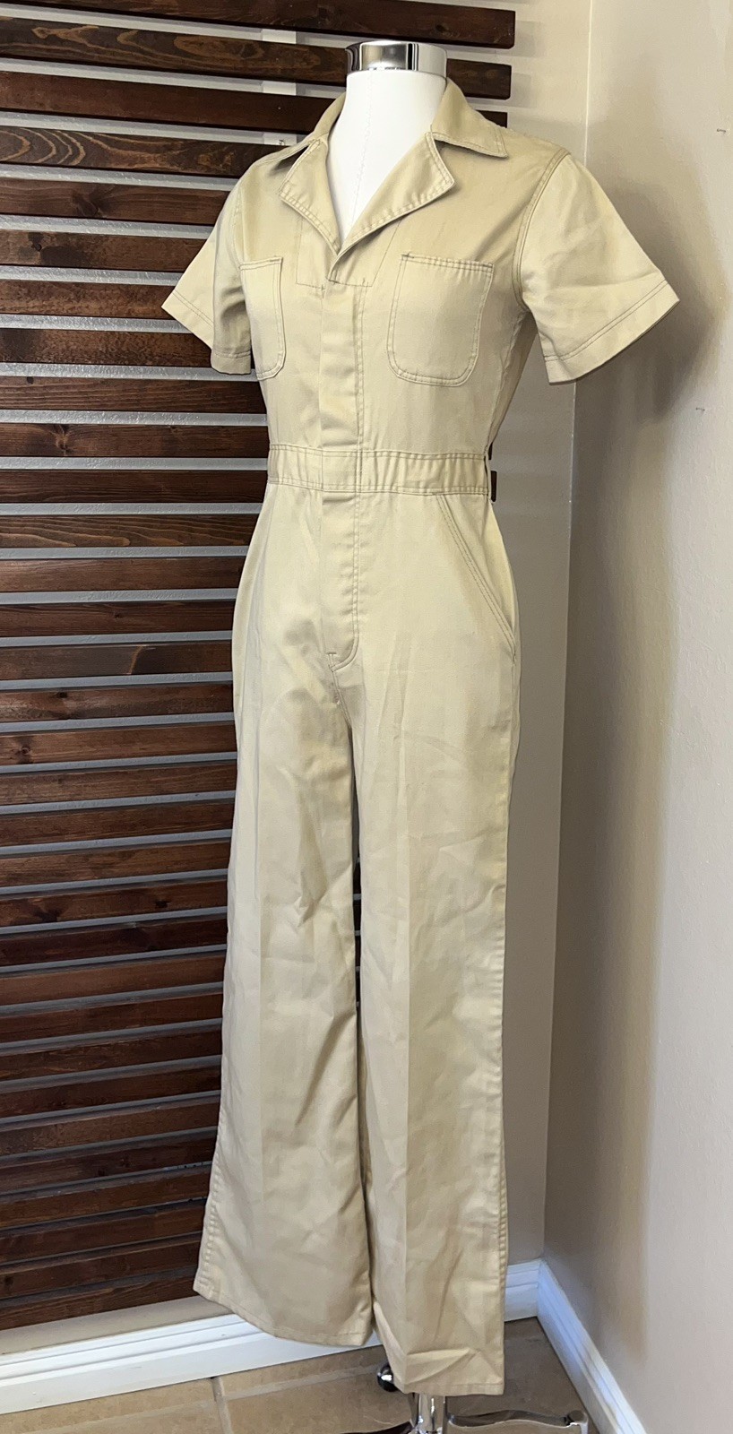 JC Penney Fashions 1970s 70s Vintage Beige Short Sleeve Wide Leg Jumpsuit Pocket