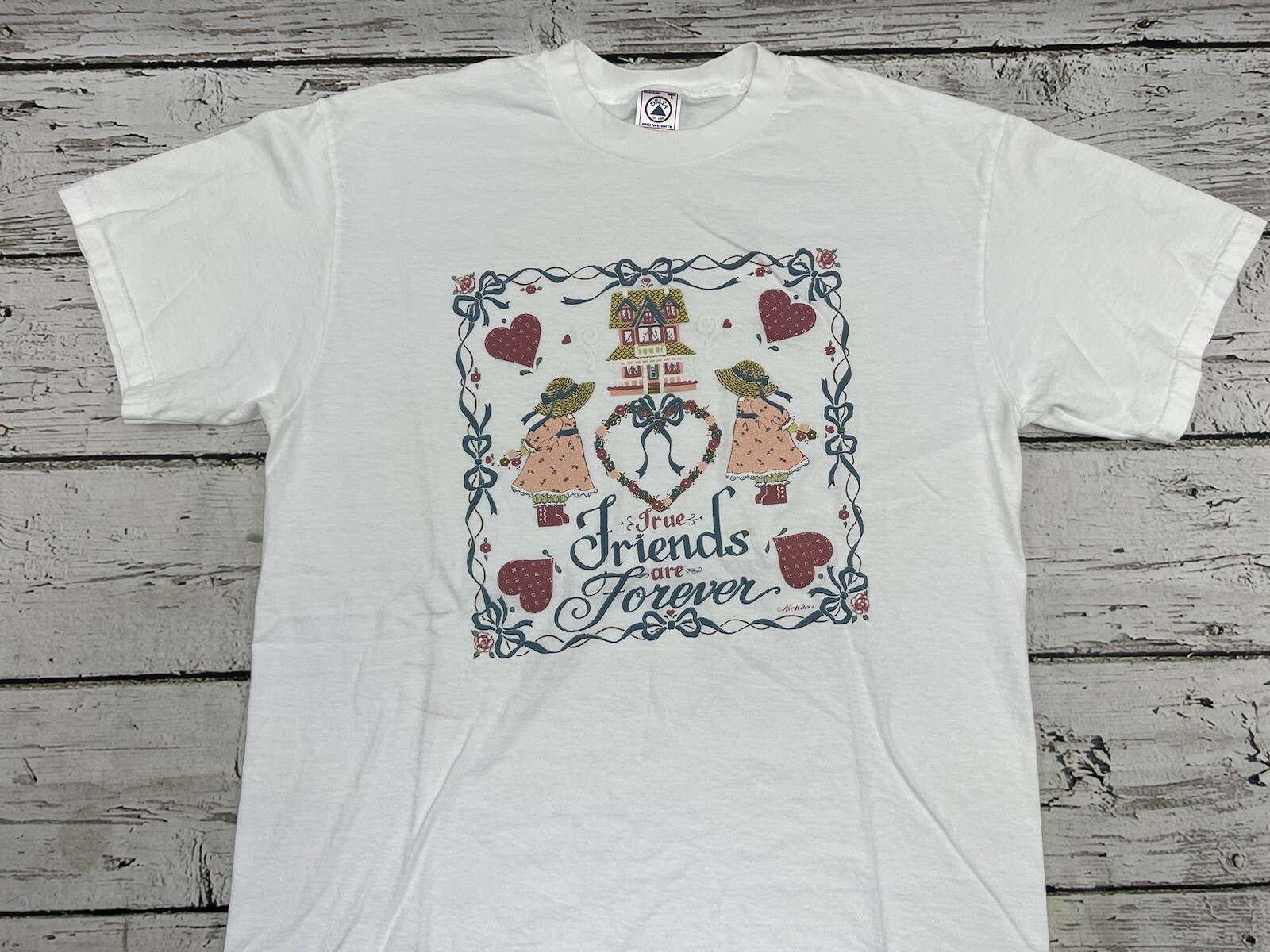 VTG „True Friends Are Forever” Air Waves Womens Delta White Short Sleeve T-Shirt