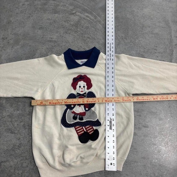 Vintage 90s Hanes Doll Appliqué Sweatshirt Made in USA Cotton Acrylic Women’s L