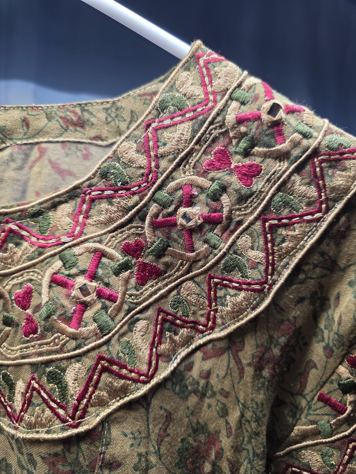 🔥 VTG Handmade Folk Art Dress Mirror Work Shisha Embroidery Floral Block Print