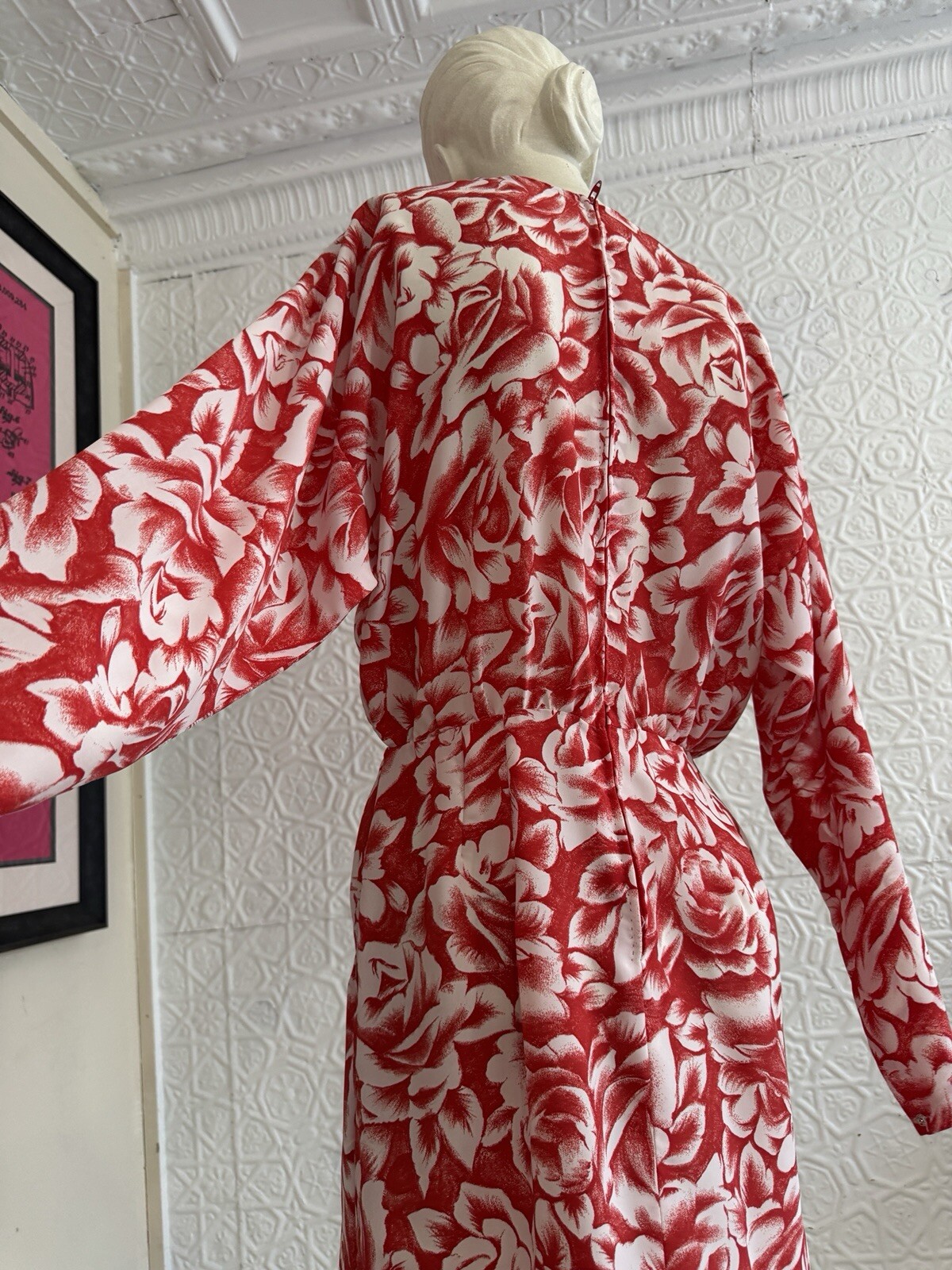 Vintage Dress 1980s Rose Print-romantic-Red-white-Daydress-floral-Small/medium