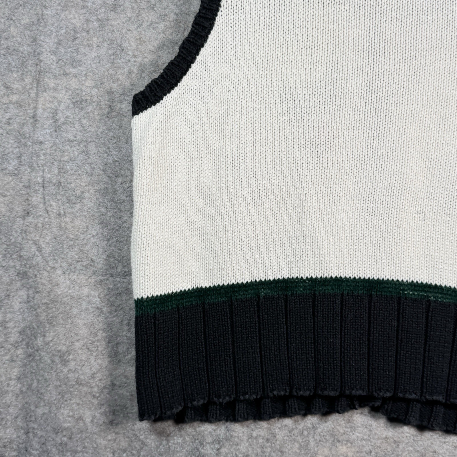 Vintage 90s Womens Russ Woman Christmas Knit Cardigan Sweater Vest Size 14/16W