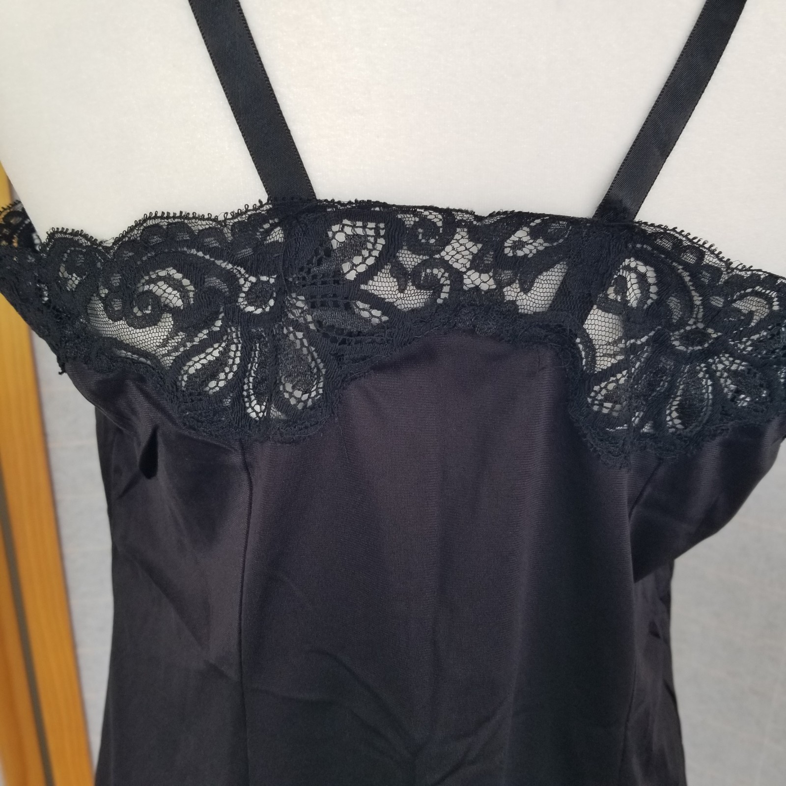 Vintage Shadowline Camisole Slip Top Black Lace Trim Sz 36 Made in USA EUC