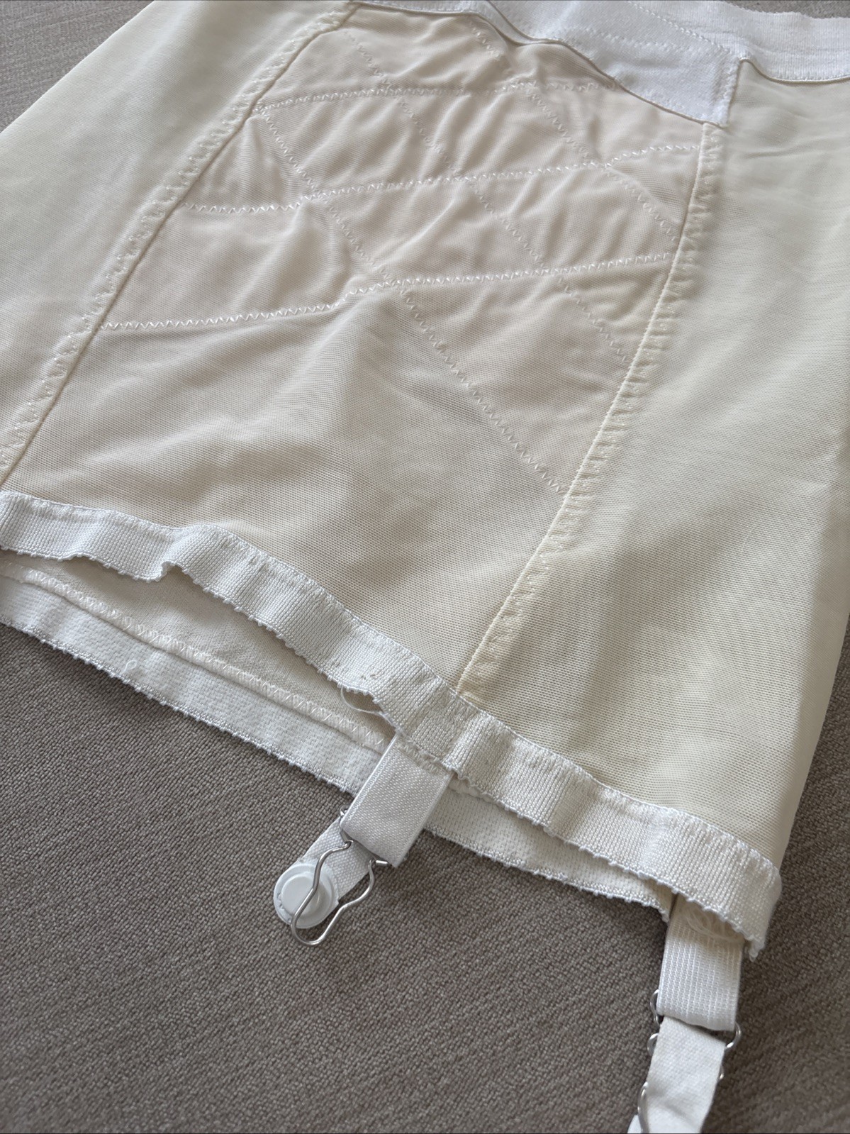 Vintage MILADY Open-Bottom GIRDLE Stretch SATIN Garter Belt Skirt Medium READ