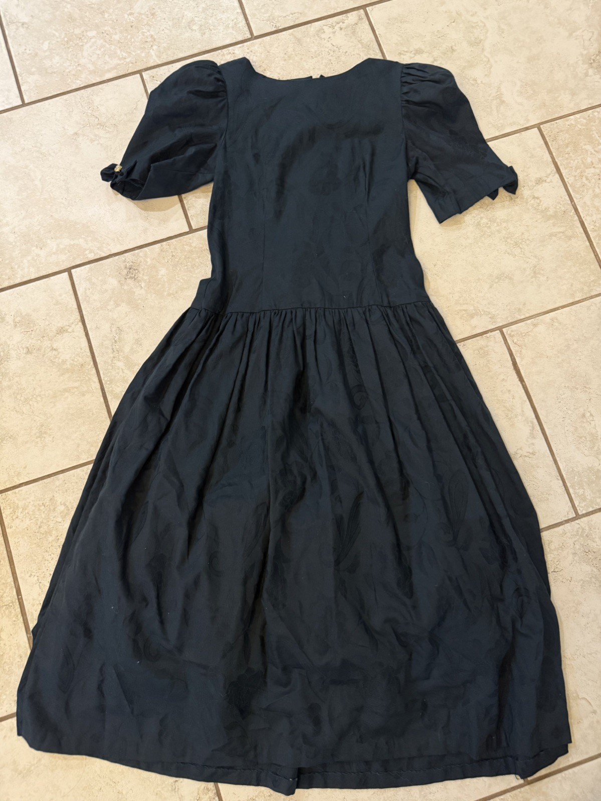 Misty Lane VTG Sz 7/8 Long Party Dress Bows, Full Skirt, black jaquard