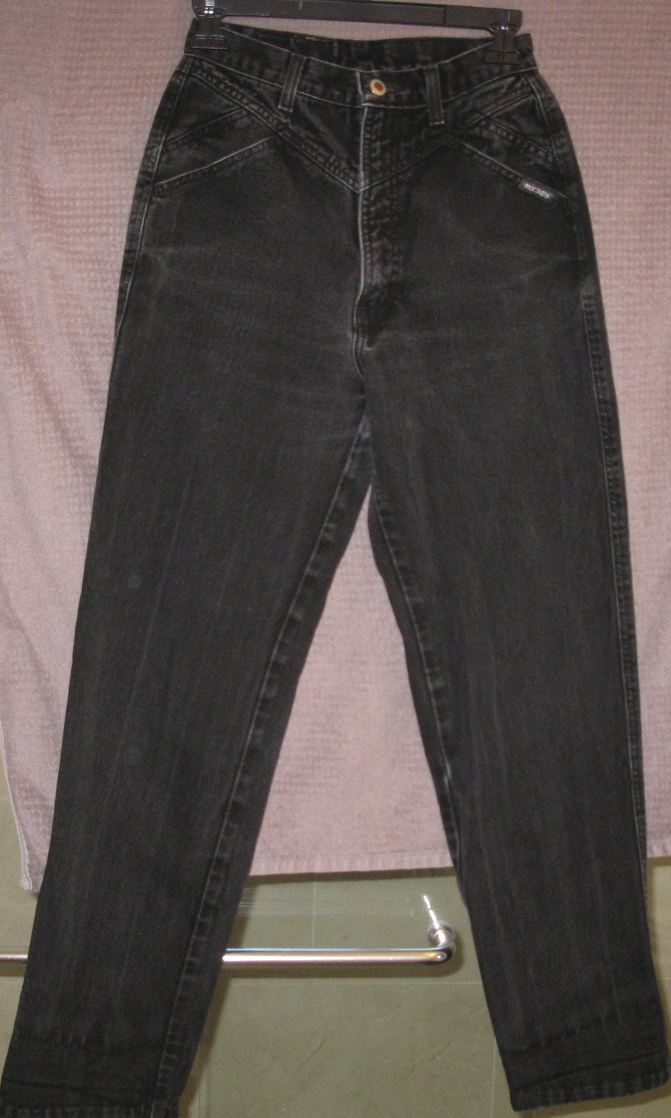 Vintage 1980’s era Rocky Mountain black cotton denim jeans women’s size 7/8