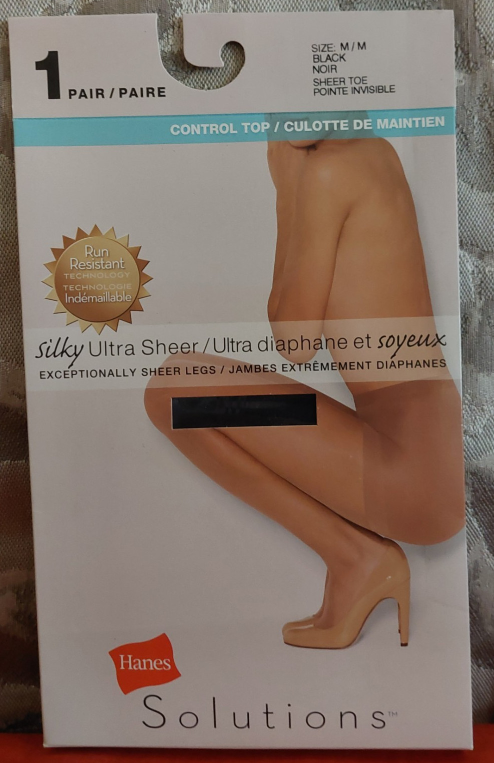 Vintage Pantyhose Hanes Solutions Ultra Sheer Color Black size B BQUE1