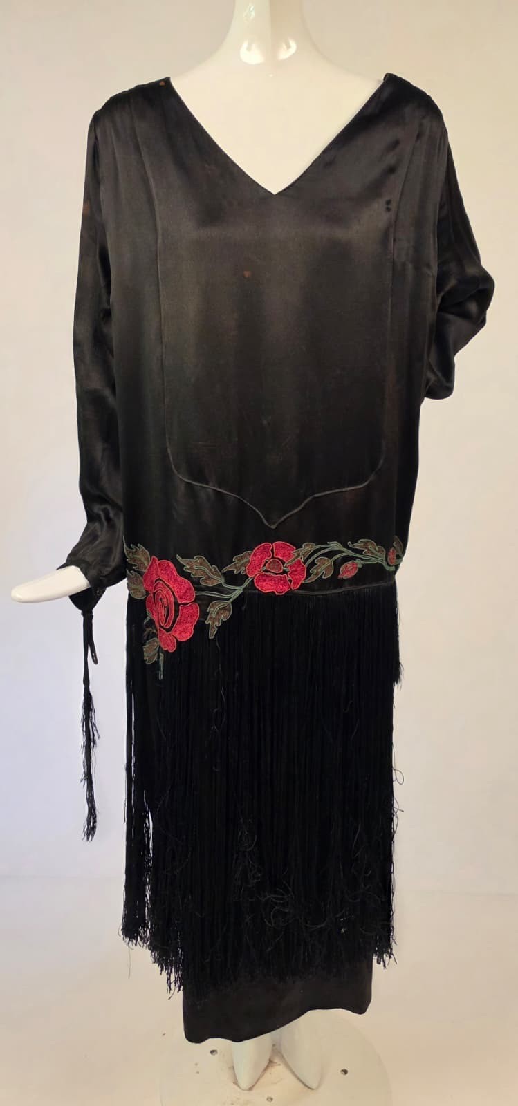 FLAPPER 1920’S BLACK SILK DRESS W FLORAL EMB BELTING + LONG BLACK SILK FRINGE