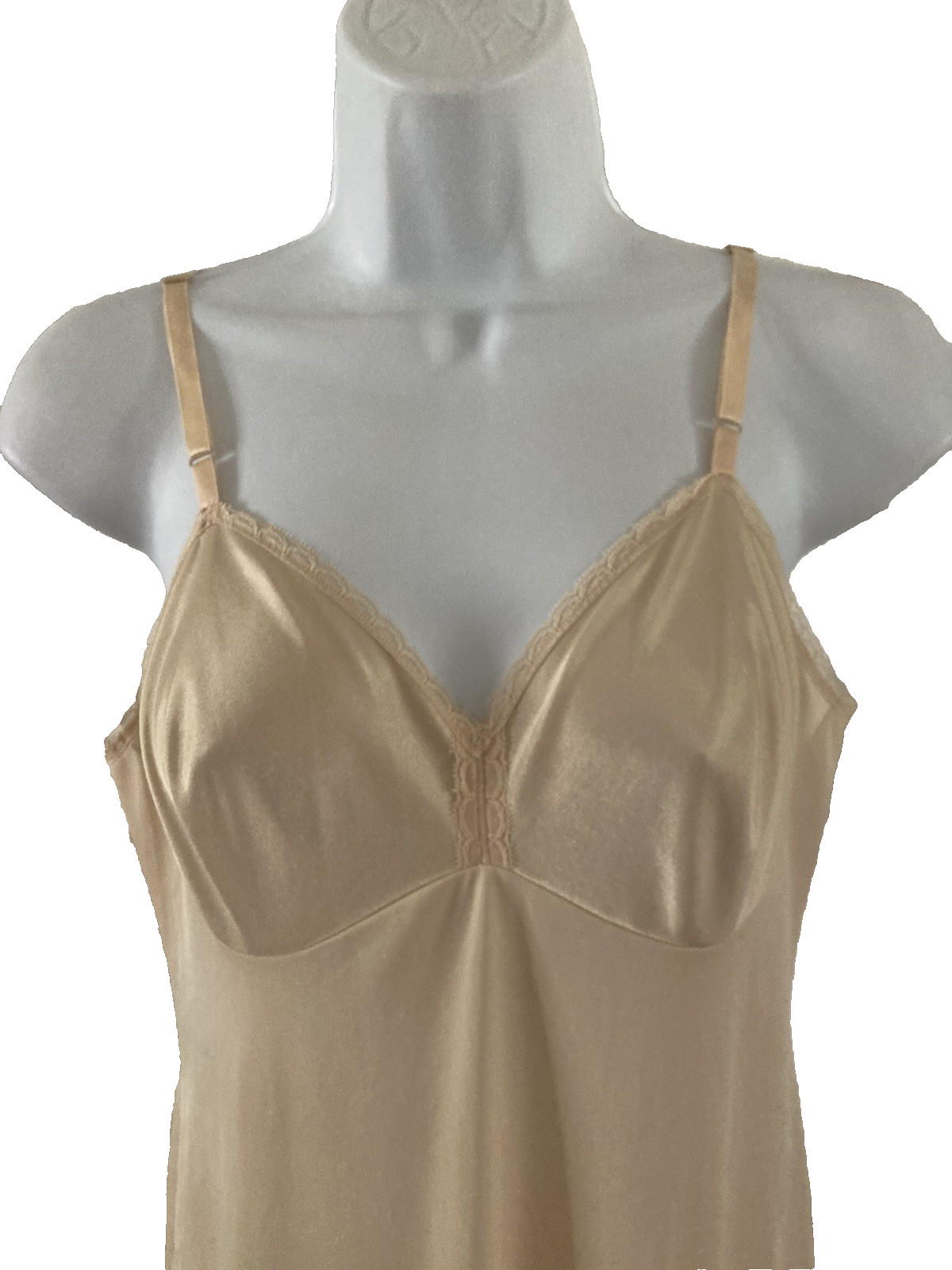 VTG Vanity Fair Beige Nylon Antron III Full Slip Dress Lingerie Lace Size 34 LL