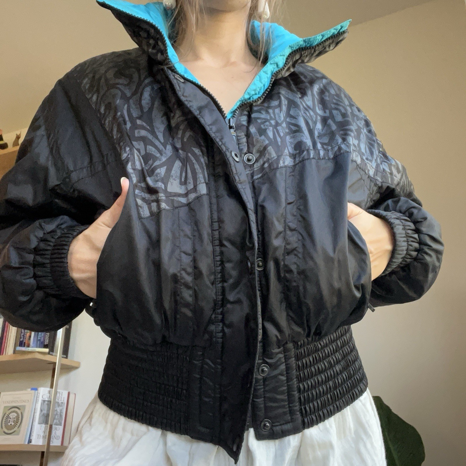 VTG 80s/90s SNUGGLER SKI JACKET – TURQUOISE LINING + GRAFFITI PRINT – MINT!