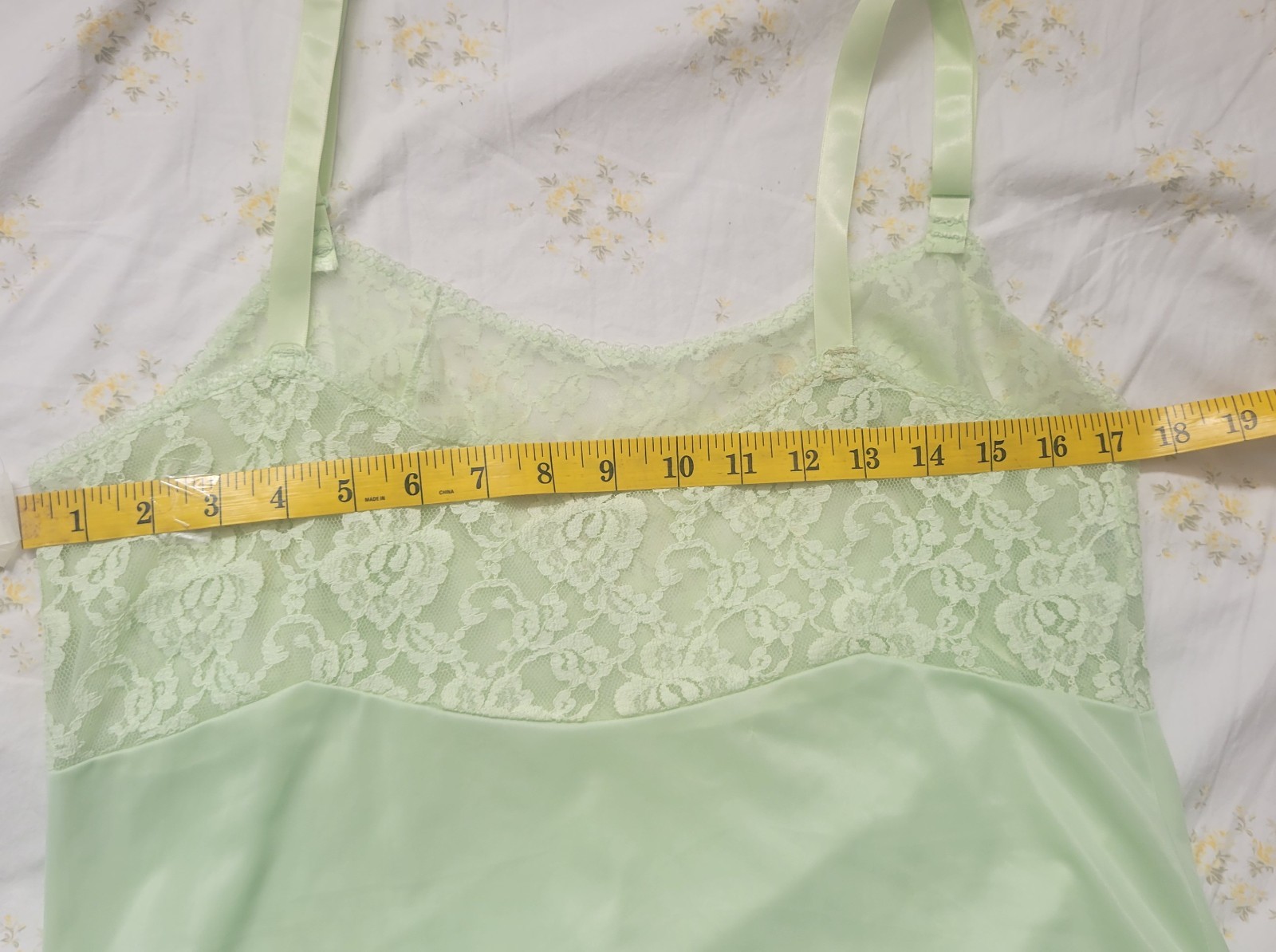 Monsanto Slip Dress L38 Lace Trim Green Nylon Satin Short Ajust.straps U.SA Vtg