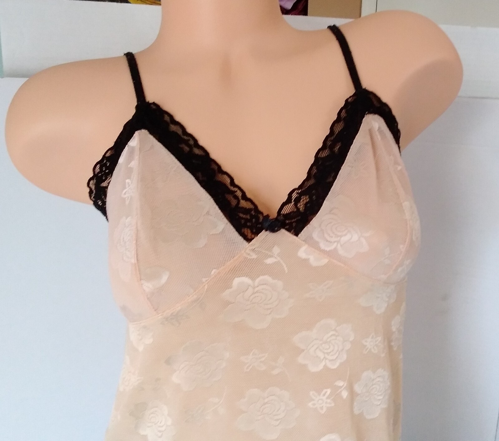 Beige Nude w/Black Lacey Short Babydoll Nightie Size S-M