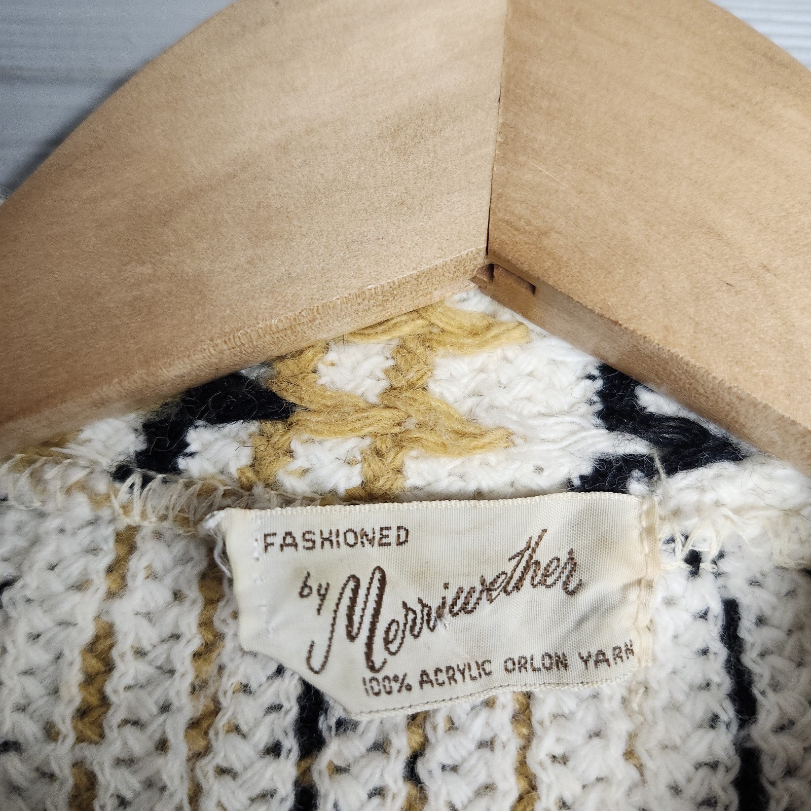 Vintage 70s Merriwether Crochet Cropped Mod Sweater Womens Size Small