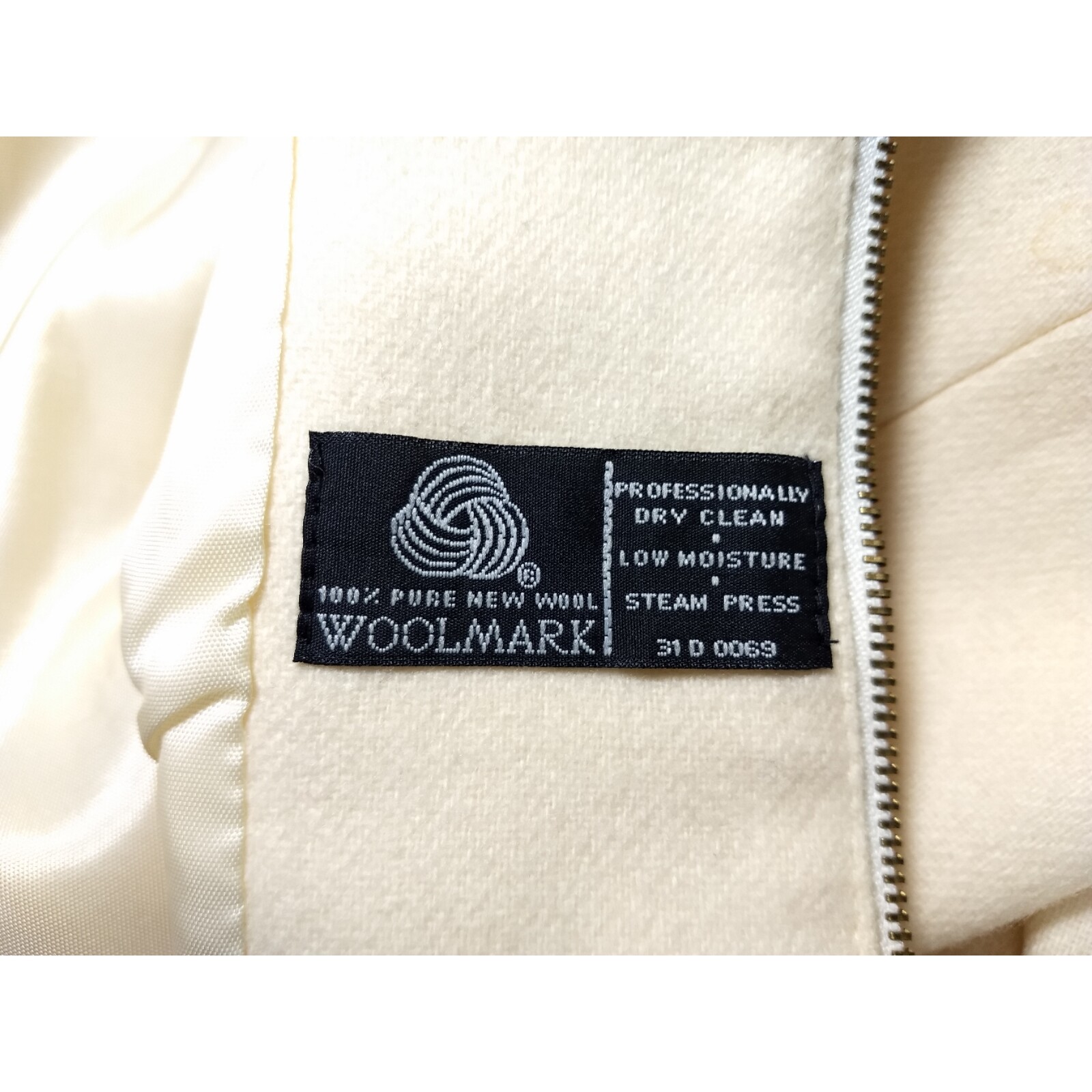 Stephanie Andrews Vintage Jacket Size 8 Ivory 100% Wool Zipper Pockets Coat
