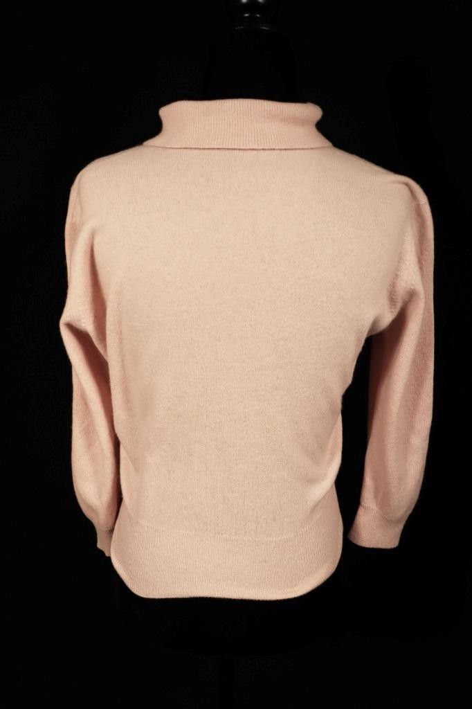 1960’s Dalton Pink Cashmere Sweater Size Medium VG Condition