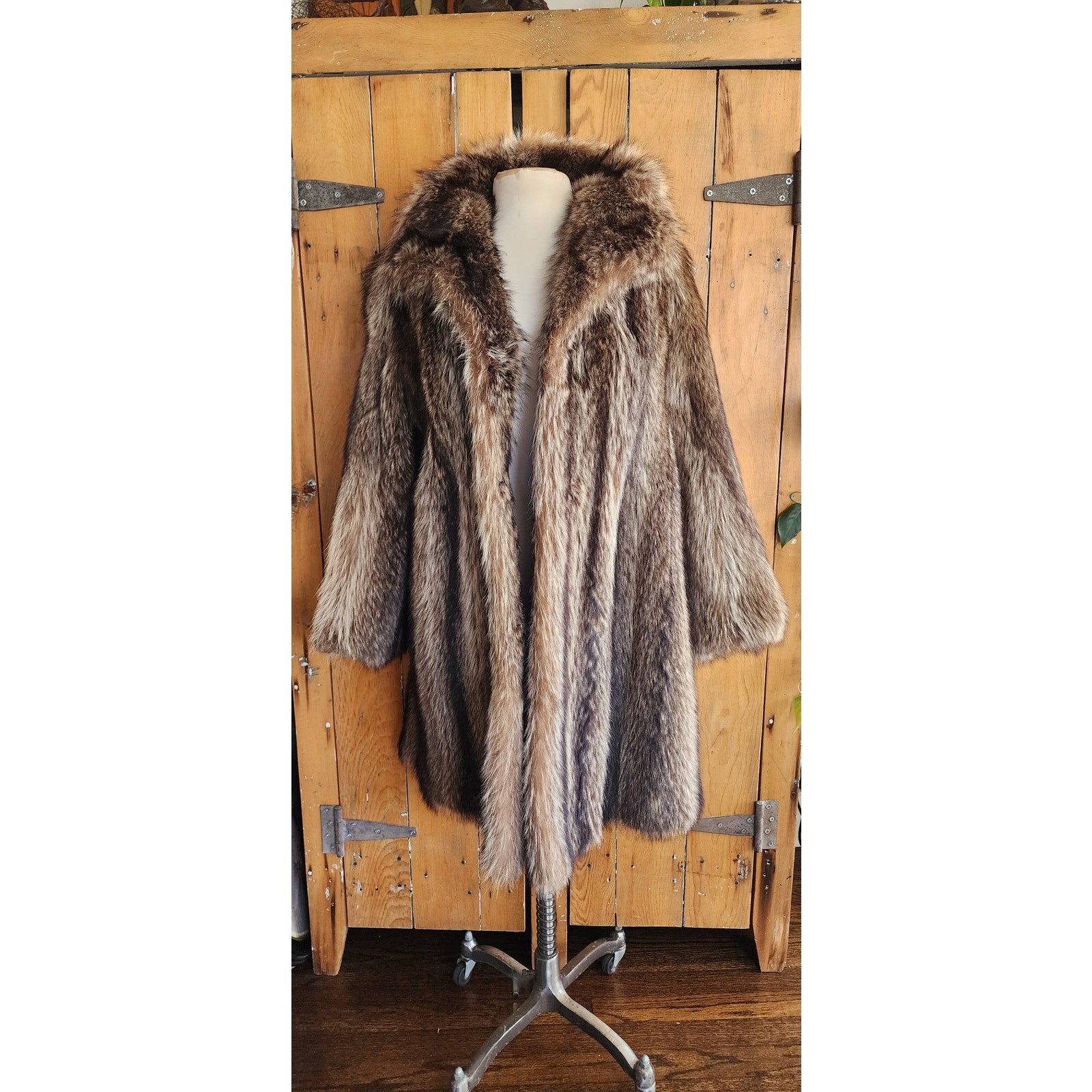 Vintage 70s Fur Coat Silver Tipped Raccoon Hip Length Revillon SATC