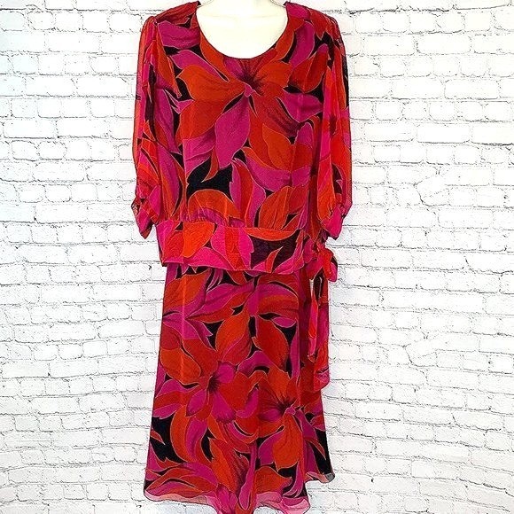 SPECTACULAR 80S VINTAGE SECRETARY SIASIA BLOUSE MIDI SKIRT SET – USA MADE – MED