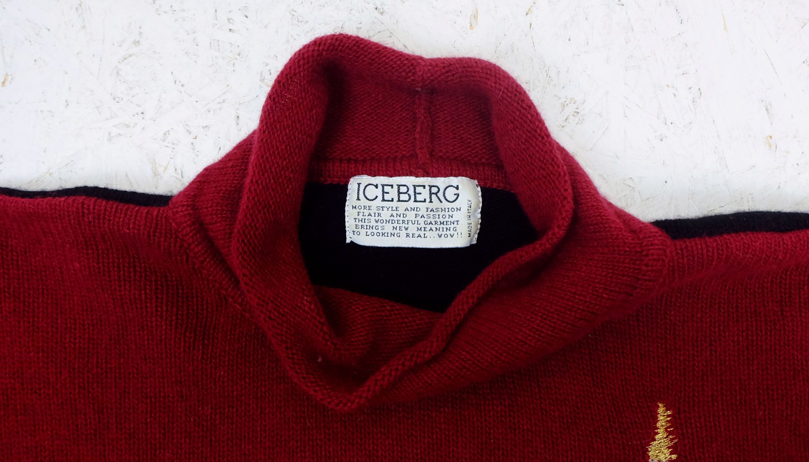 iceberg jumper 90s size L wool angora motif jumper made in italy