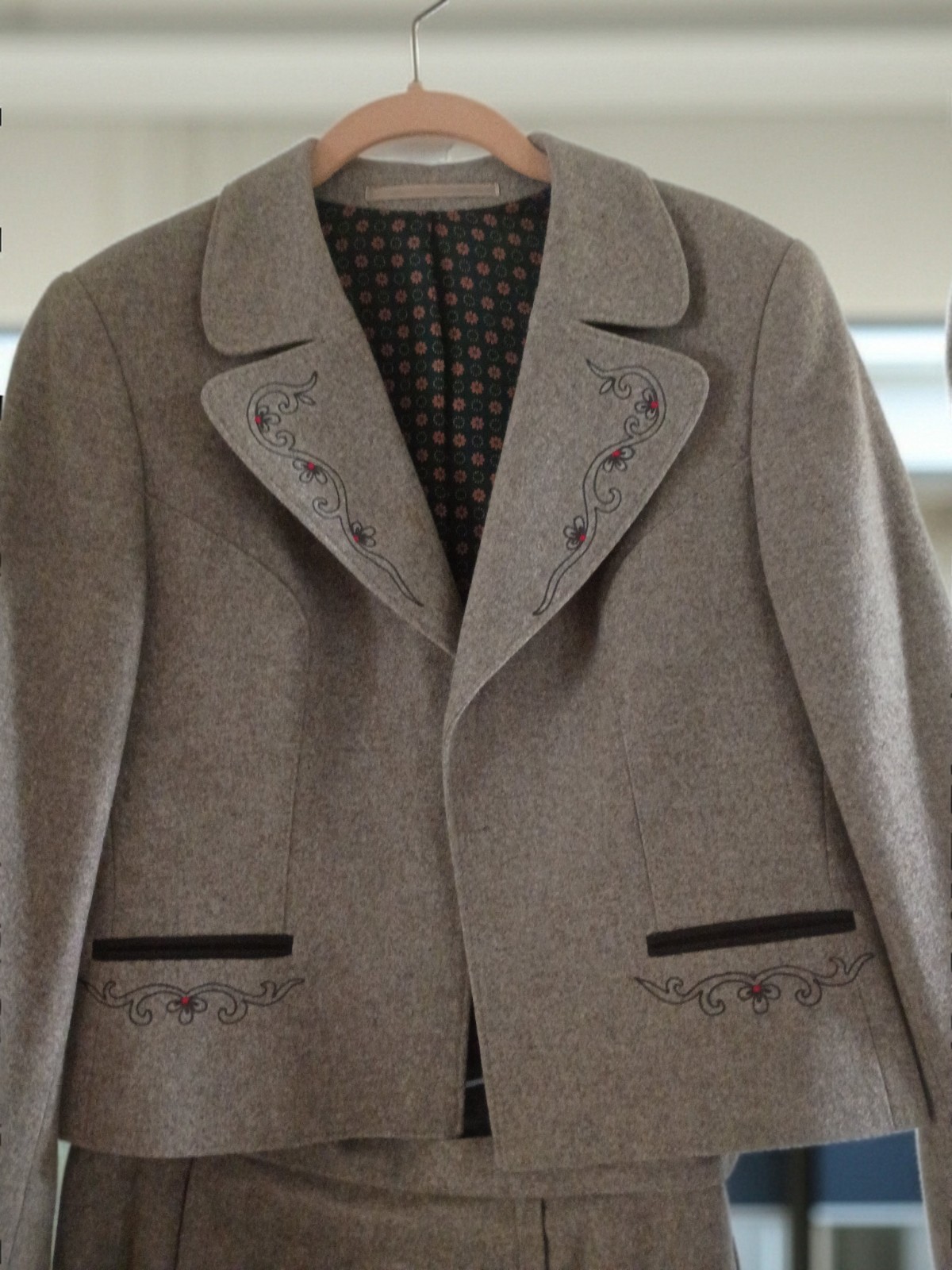 Vintage SCHILDMANN Austrian Trachten Suit | Embroidered Loden Boiled Wool W/ Sm