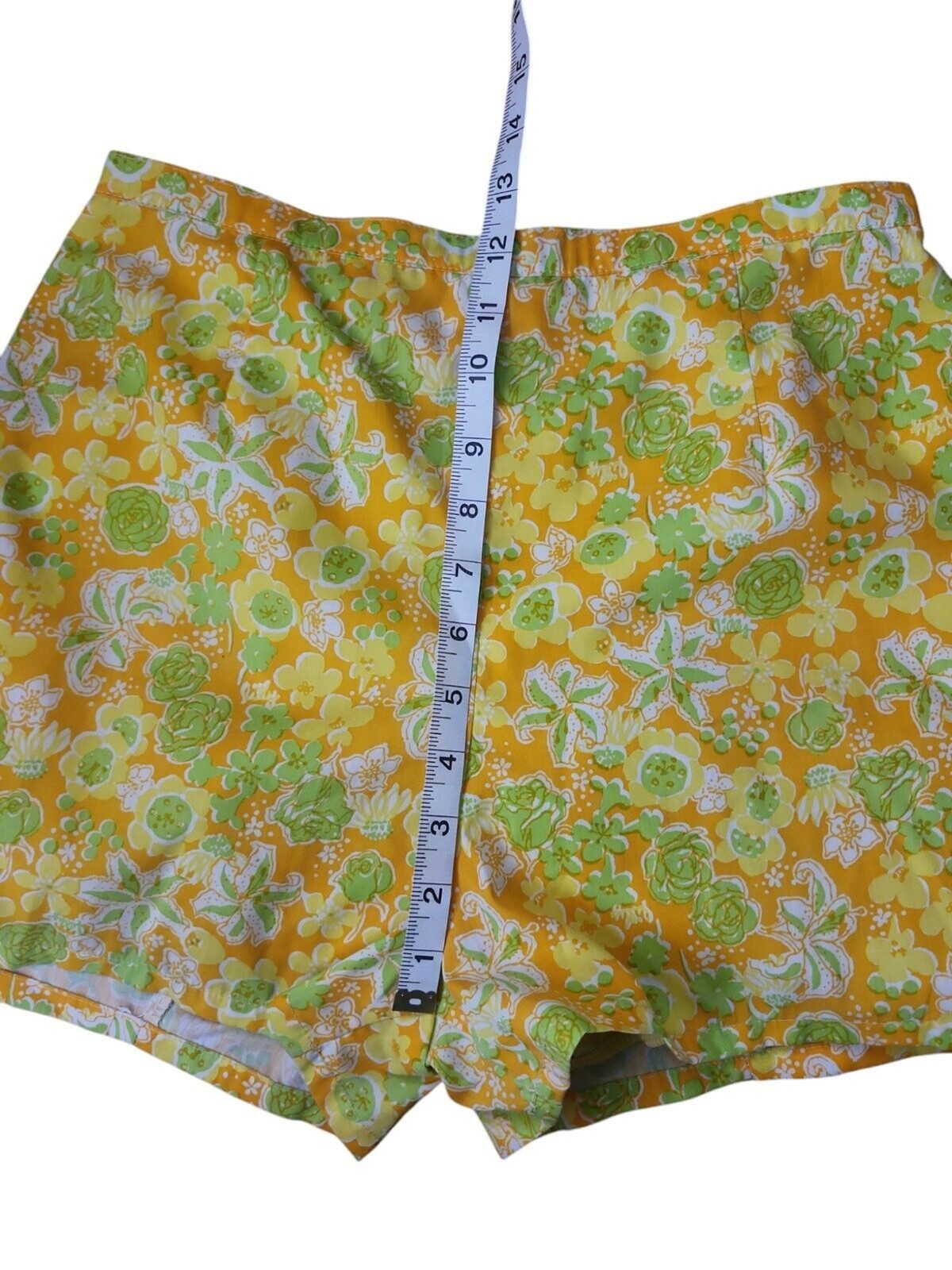 The Lilly Vintage 1960s Lilly Pulitzer Shorts Twee High-Rise Orange Floral Pool