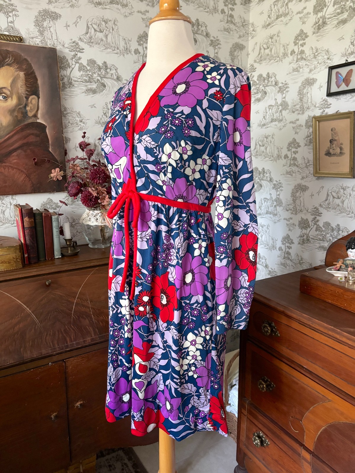Vintage 60s Bloomingdale’s Sixties East Floral Dress Mod Retro Colorful