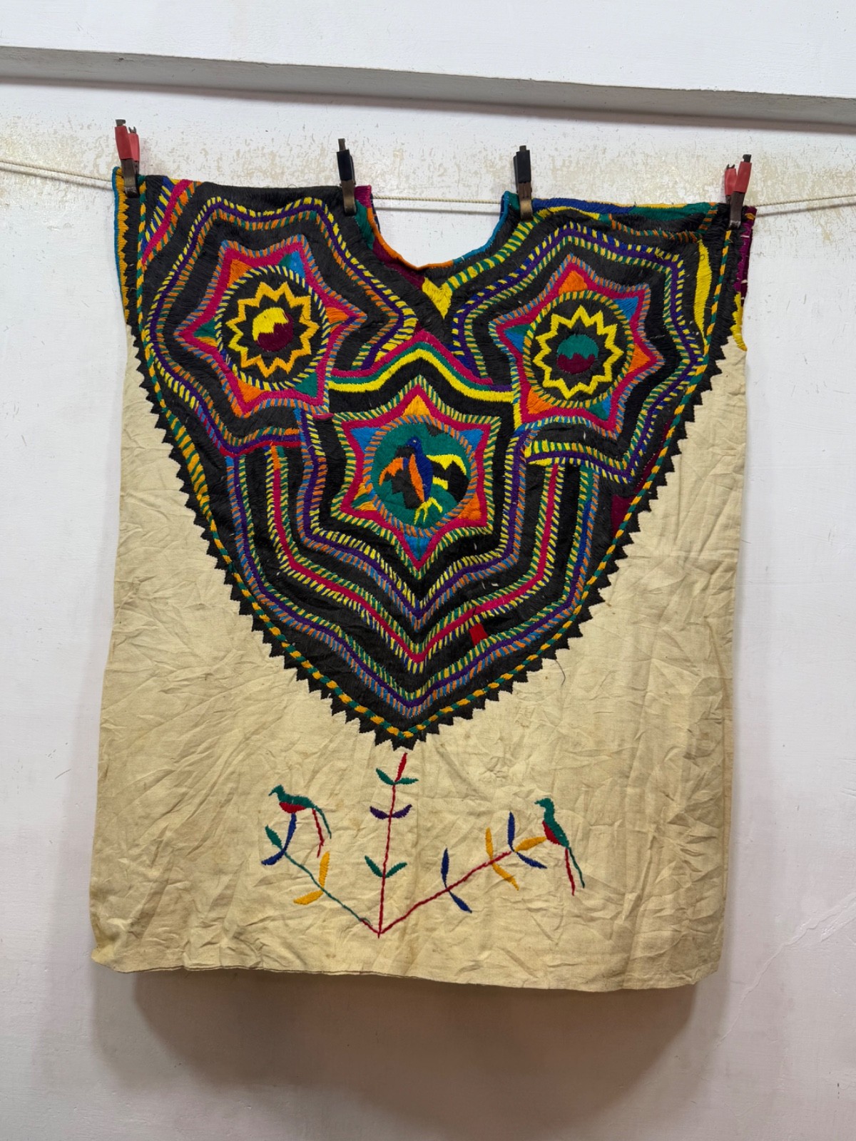 Vintage Beautiful Hand Embroidered Gautemalan San Mateo Huipil 75×72 Cm