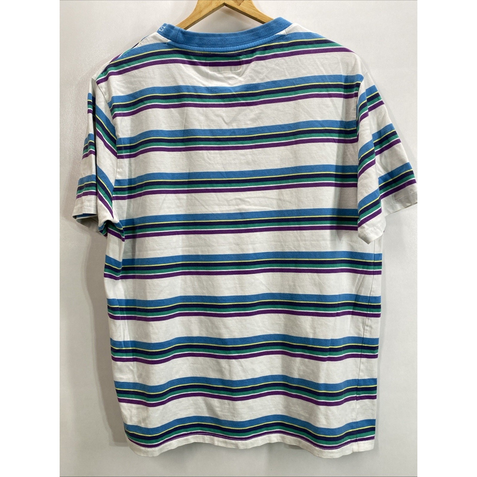 Guess Striped Short Sleeve Shirt Mens Medium 44 Chest