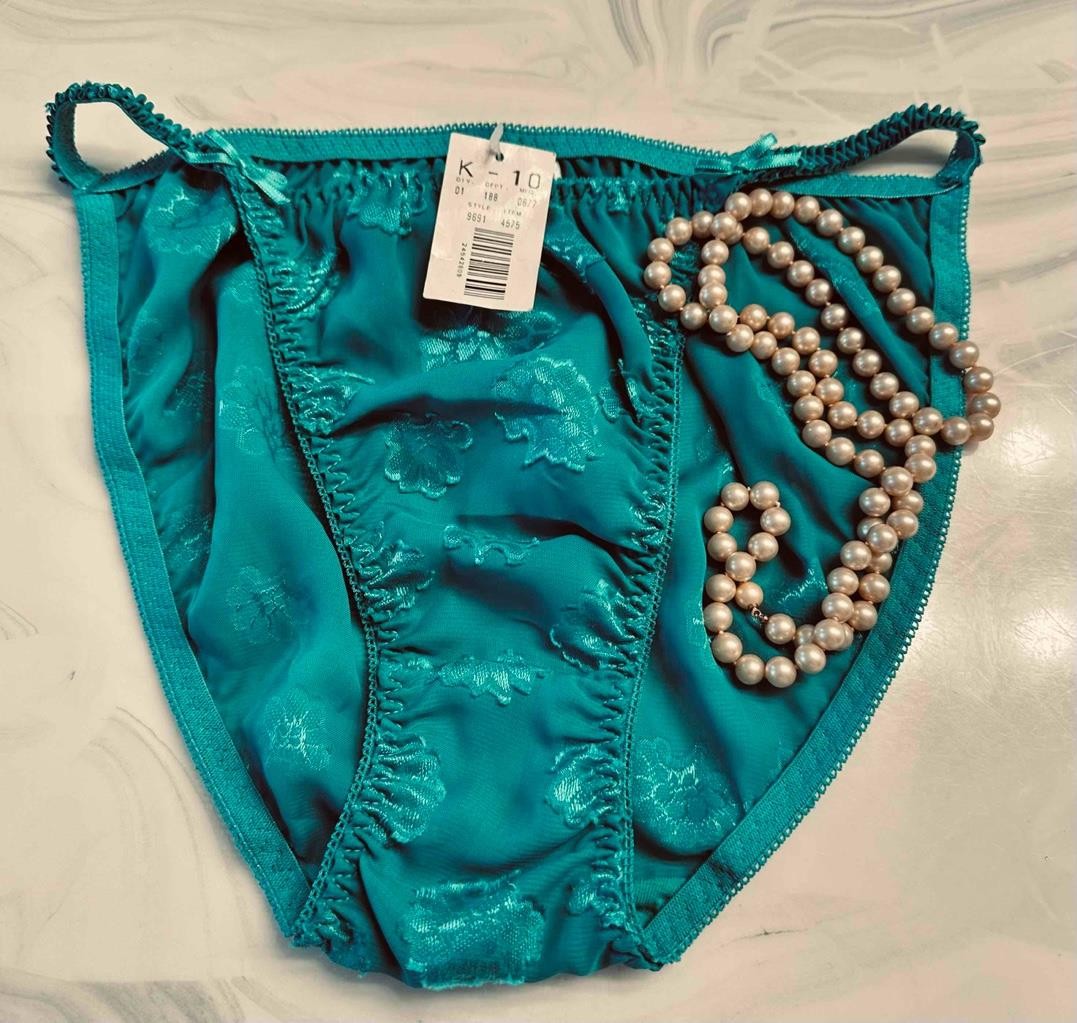 CHIC by H.I.S. Vintage String Sheer Green Bikini Panty Panties – NEW size 8