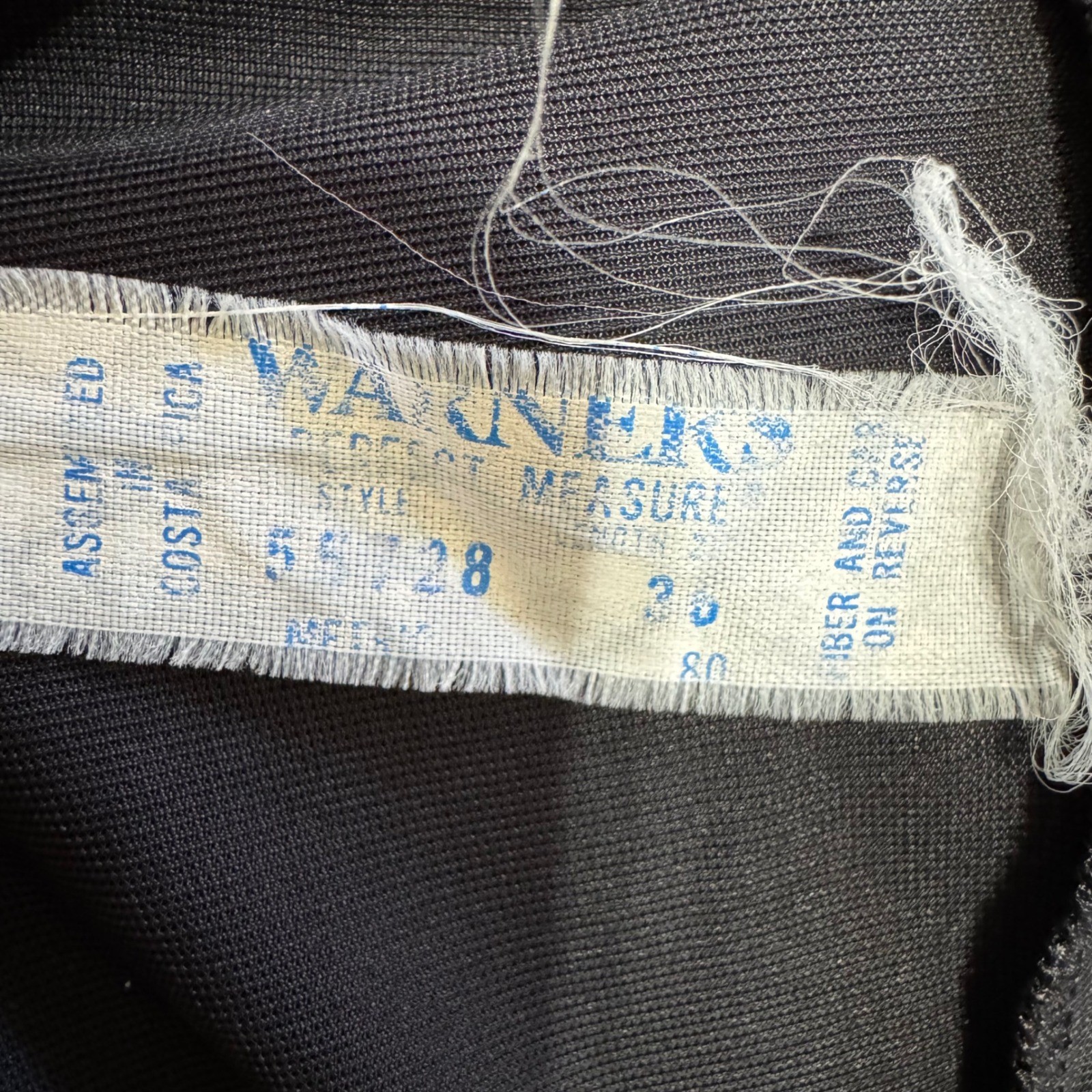 Warners Perfect Measure Vintage Black Full Slip Lace Trim V-Neck 55728 Size 36