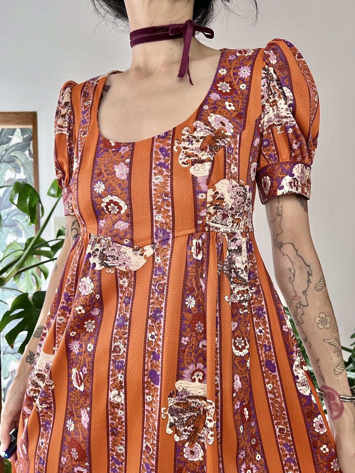 1960s 70s Miss Rita Novelty Print Maxi Dress XS/S/M – Puff Sleeve Jersey Knit