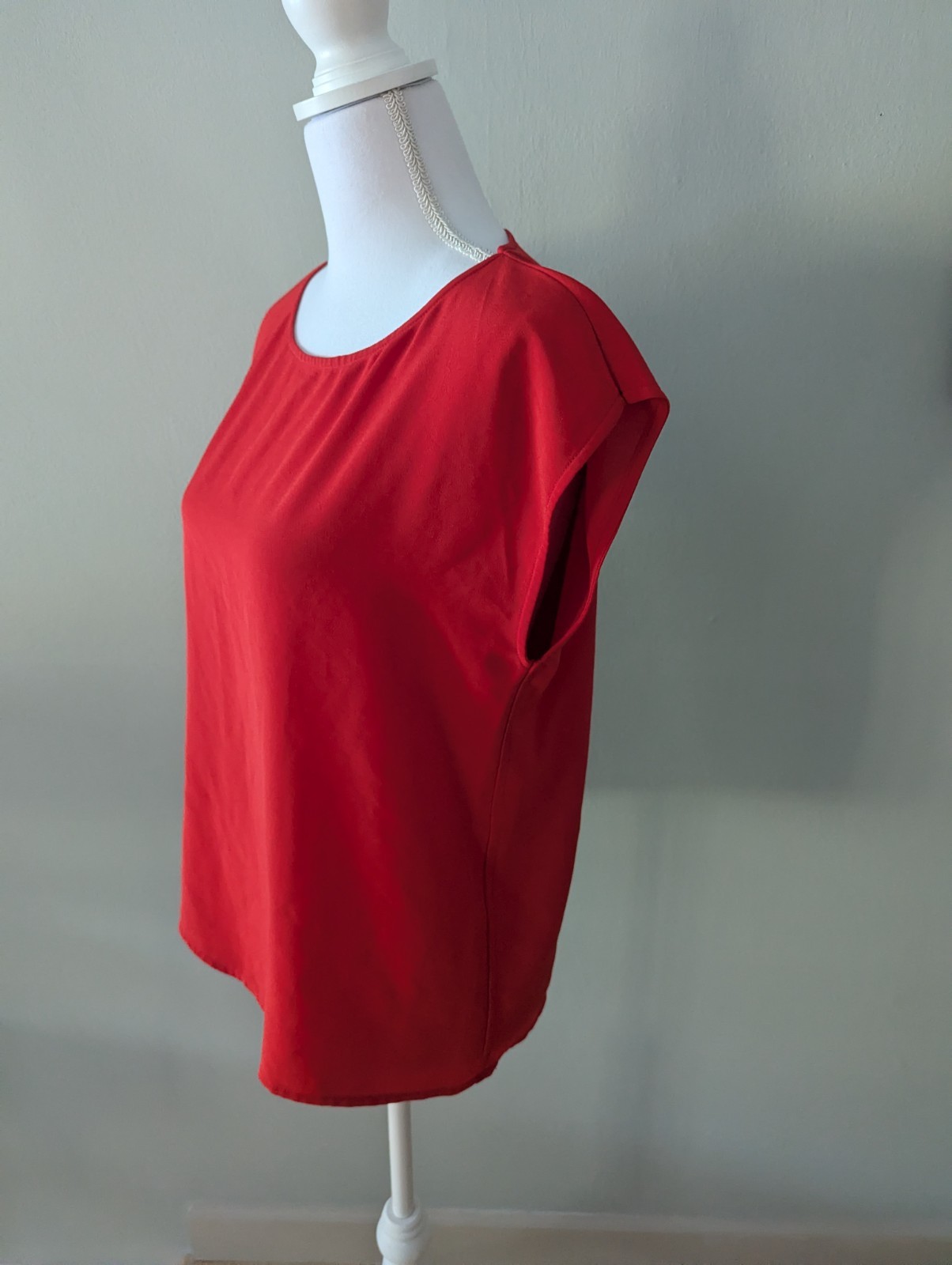 Vintage 80s Pierre Balmain Women’s Medium Short Cap Sleeve Red Blouse Top 181