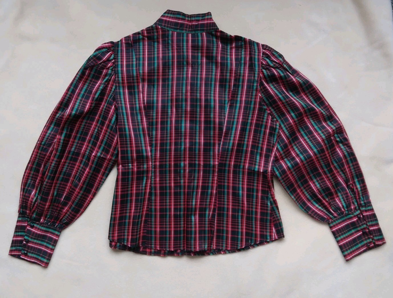 Vintage 1980s Plaid Blouse w/ Balloon Sleeves Black Red & Green Sz 12 Button Up