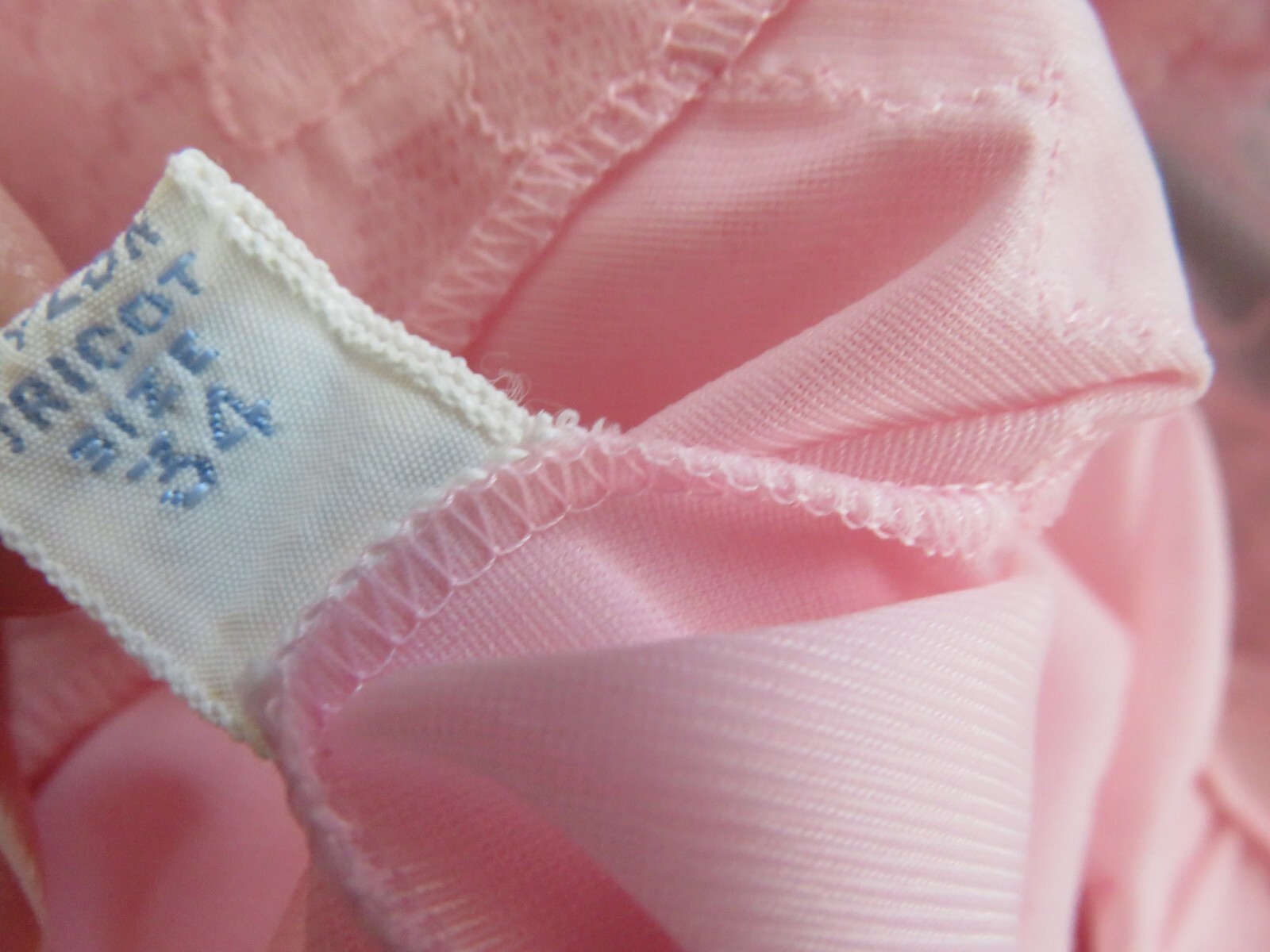 Size 34 Long Sheer Light Pink Nightgown by Vanity Fair – Sexy Lace Bust Flowing