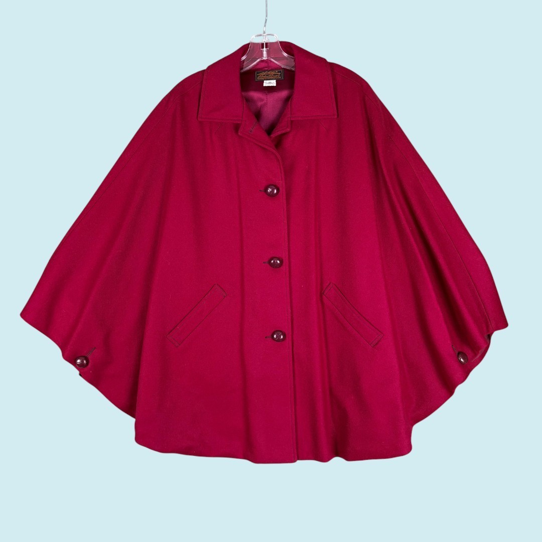 C.C. Filson & Eddie Bauer Vintage Cape Women’s Medium Red 100% Virgin Wool Coat