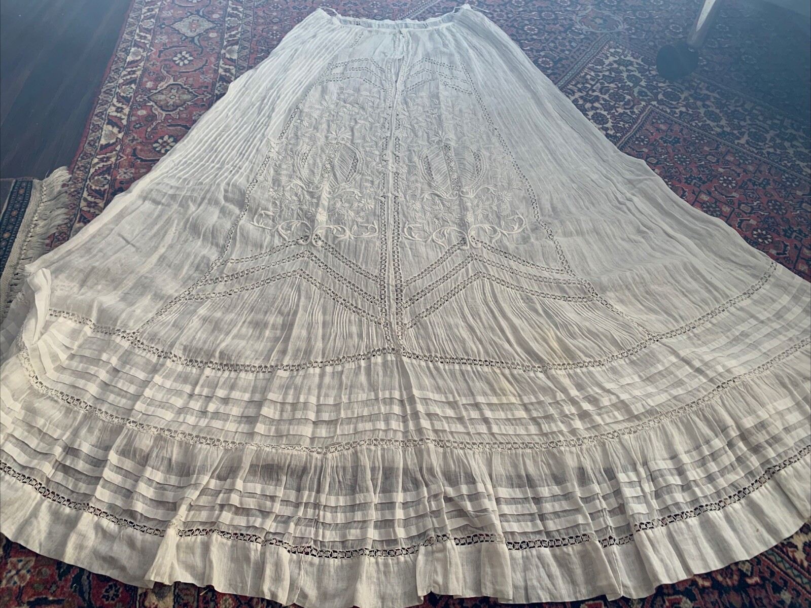 Rare 19th-Beginning of 20th Century Hand Made Lace & Embroidered Batiste Skirt