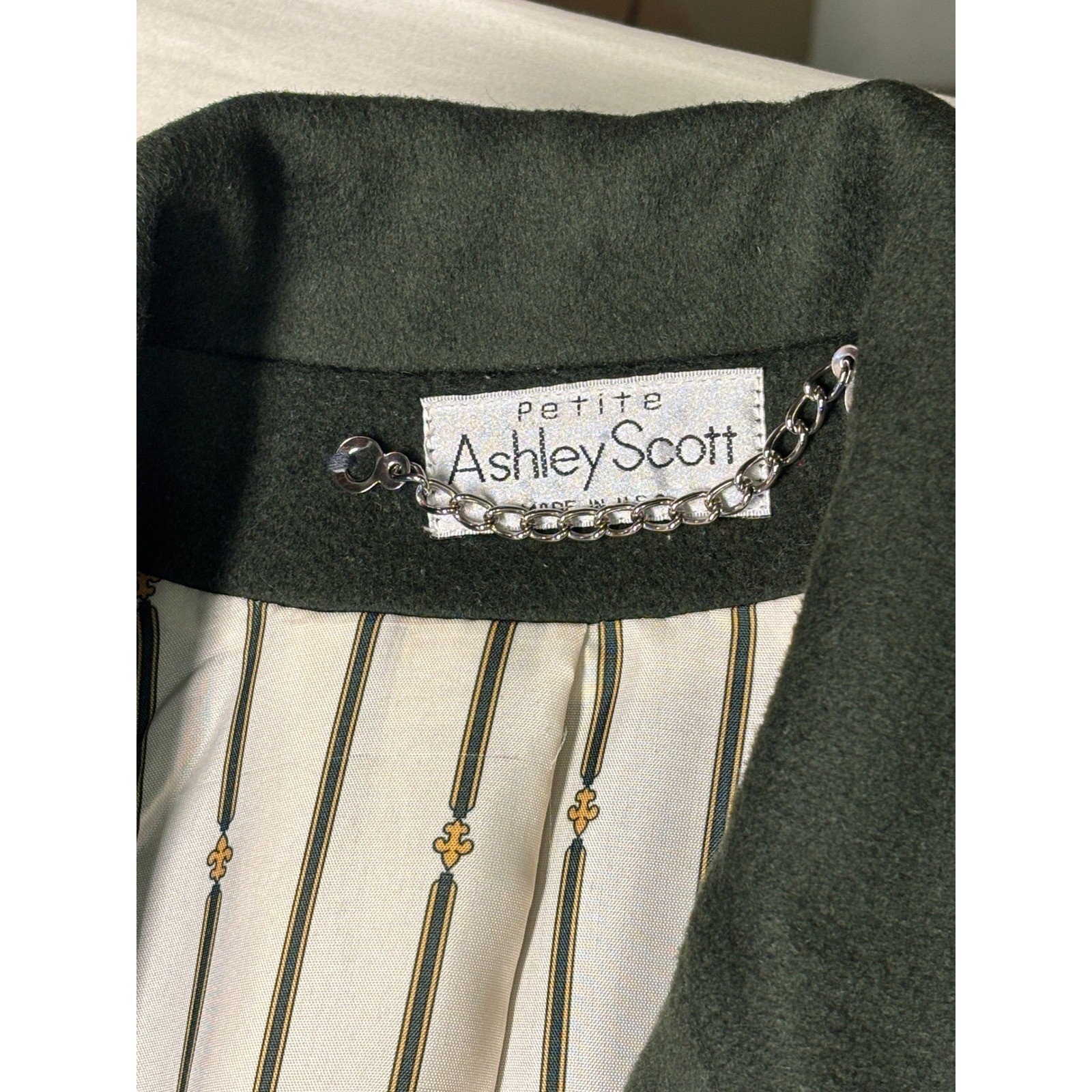 Ashley Scott Petite Vintage 100% Pure Wool Overcoat Forest Green Long Coat