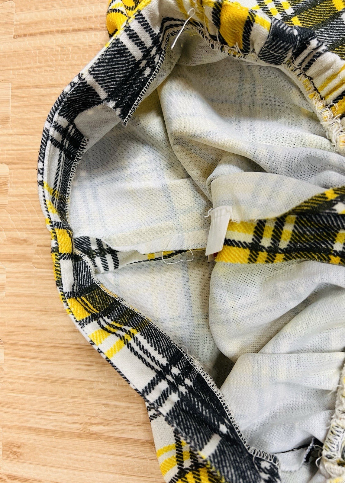Vtg Glen Of Michigan Womens 26 Elastic High Waist Retro Black Yellow Plaid Pants