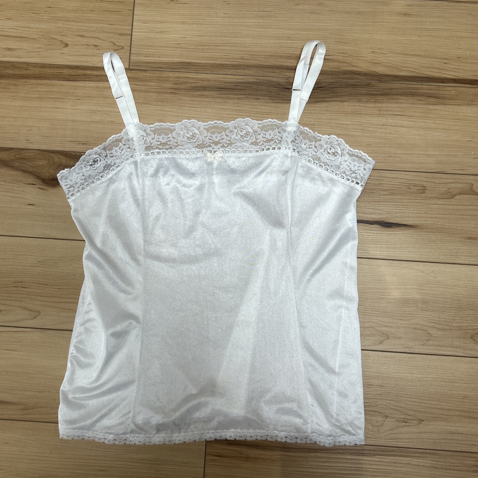 Vintage MARDOR Slip Size Large ~ White Lace Camisole Tank Lingerie / Wedding
