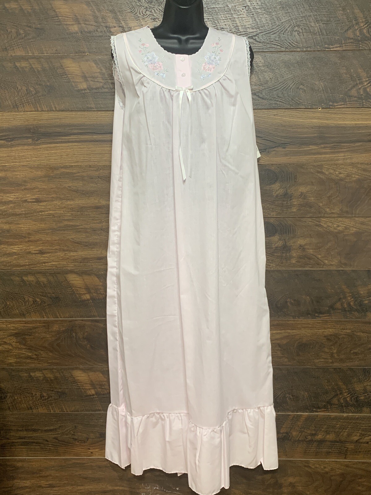 VGT Carole Night Gown Small Pink Grandma Cottage Core Pleasant Lightweight USA