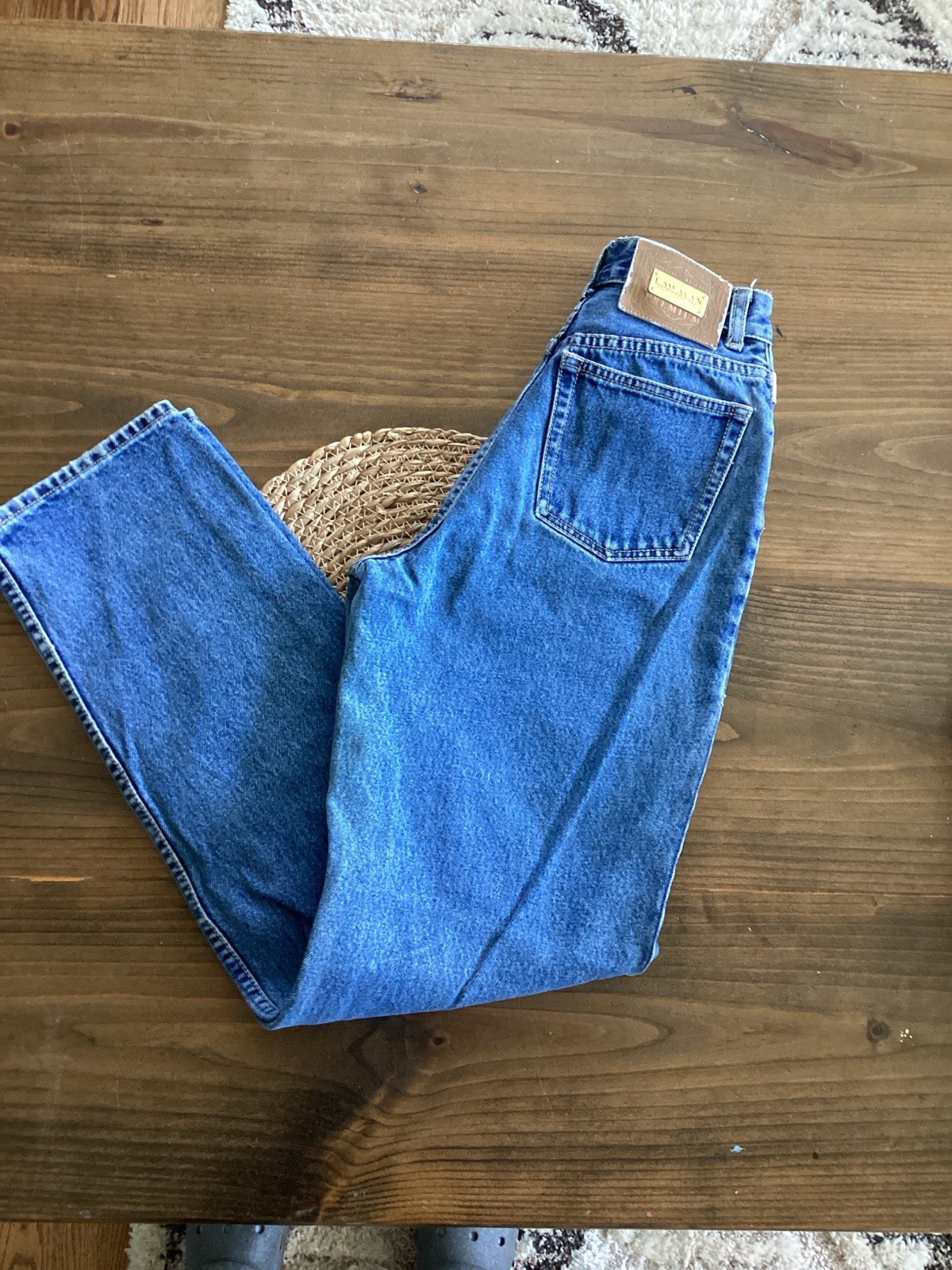 High-rise 80s Women Mom Jeans- Classic Quality Denim Stright Leg Size 3 Blue