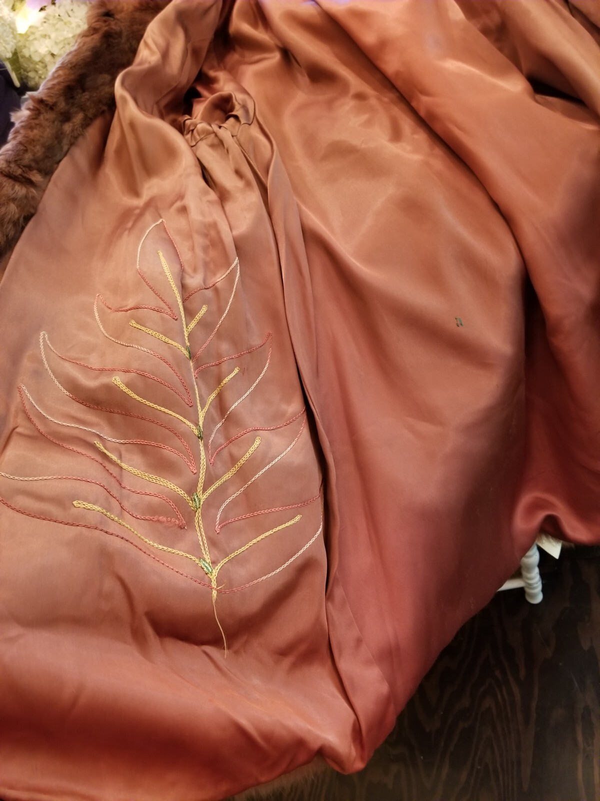 Vintage 1930’s Beautiful Brown Mink Stroller Coat w/Pockets & Embroidered Lining