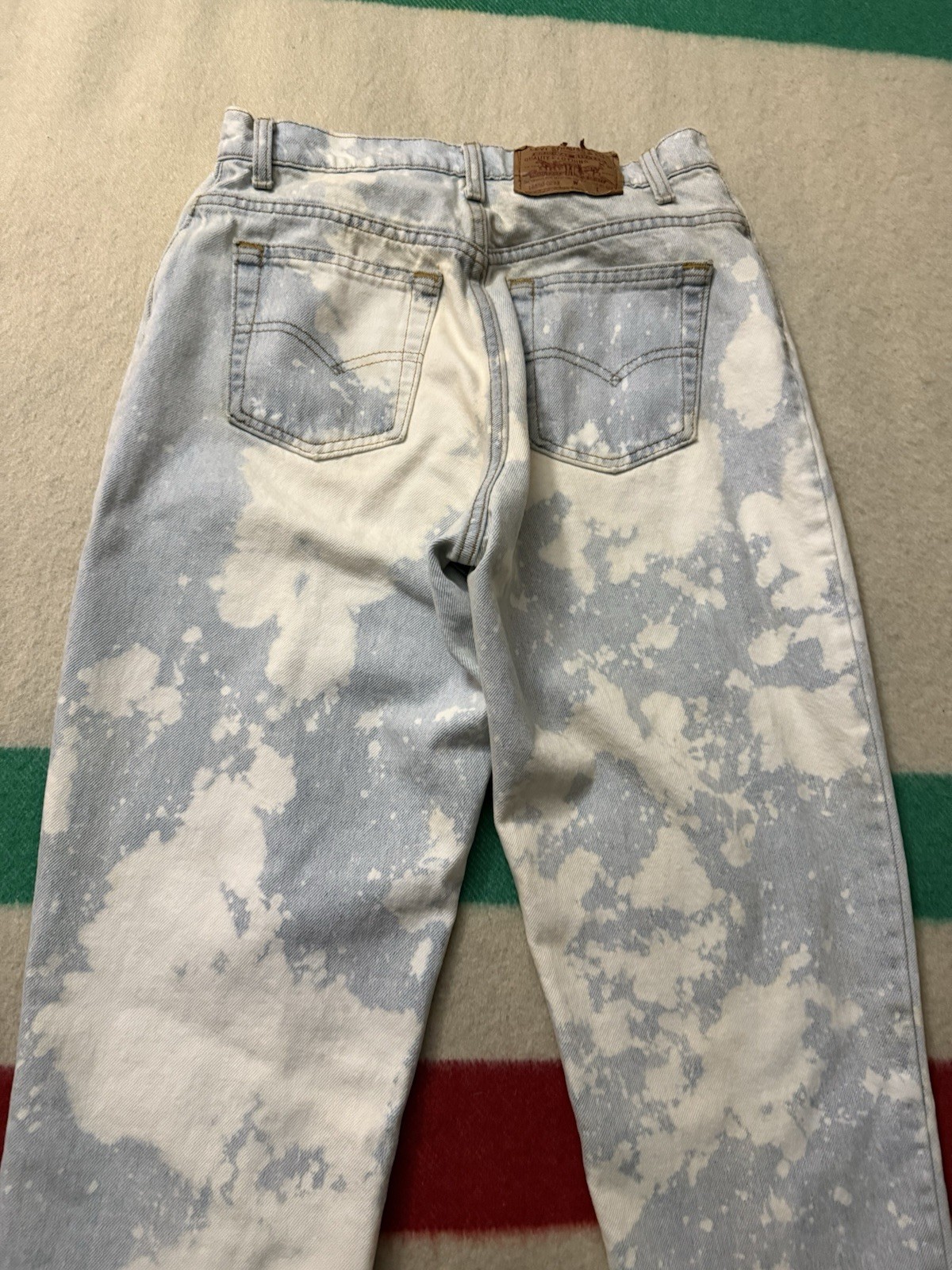 Women’s Vintage 90s Levis 16550-0233 Acid Wash Bleach Tie Dye Jeans 28/29 X 30