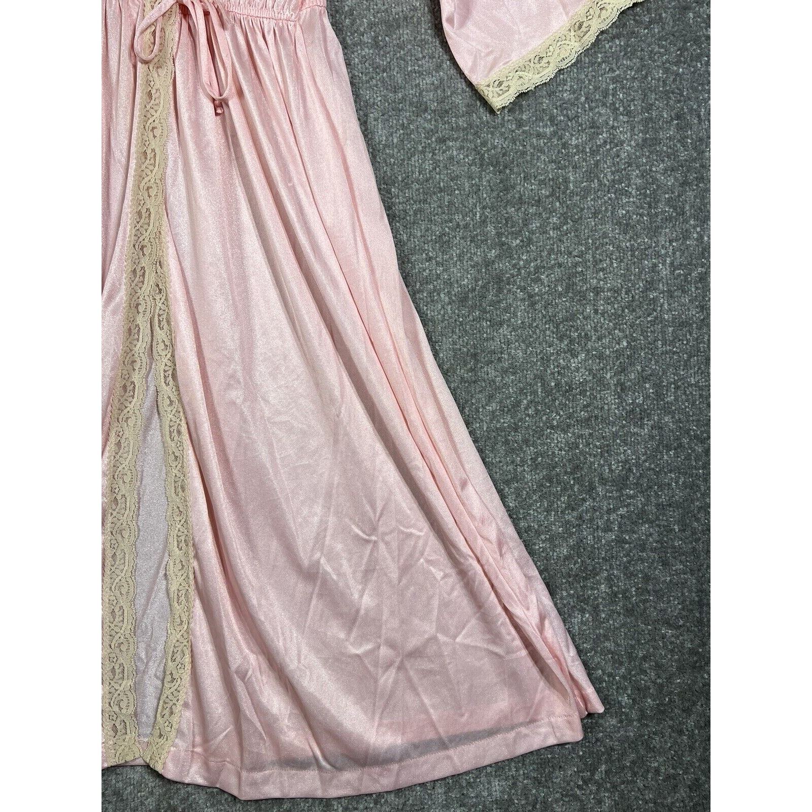 Vintage Milco Robe Womens Size M Pink Nylon Lace Trim Pocket USA Made 1/2 Sleeve