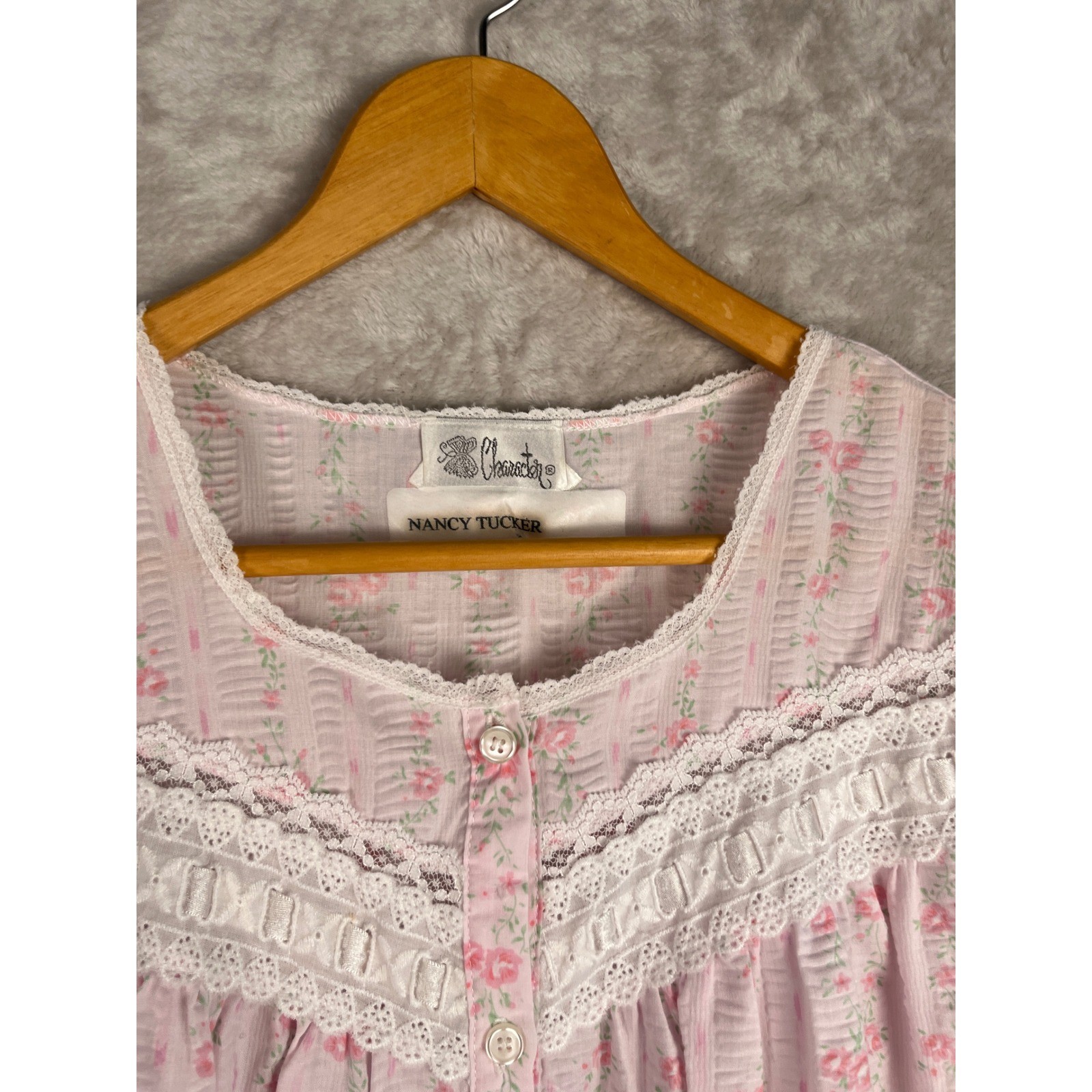 Vintage Character Nightgown Robe Set Medium Pink Floral Lace Grandma Cottagecore