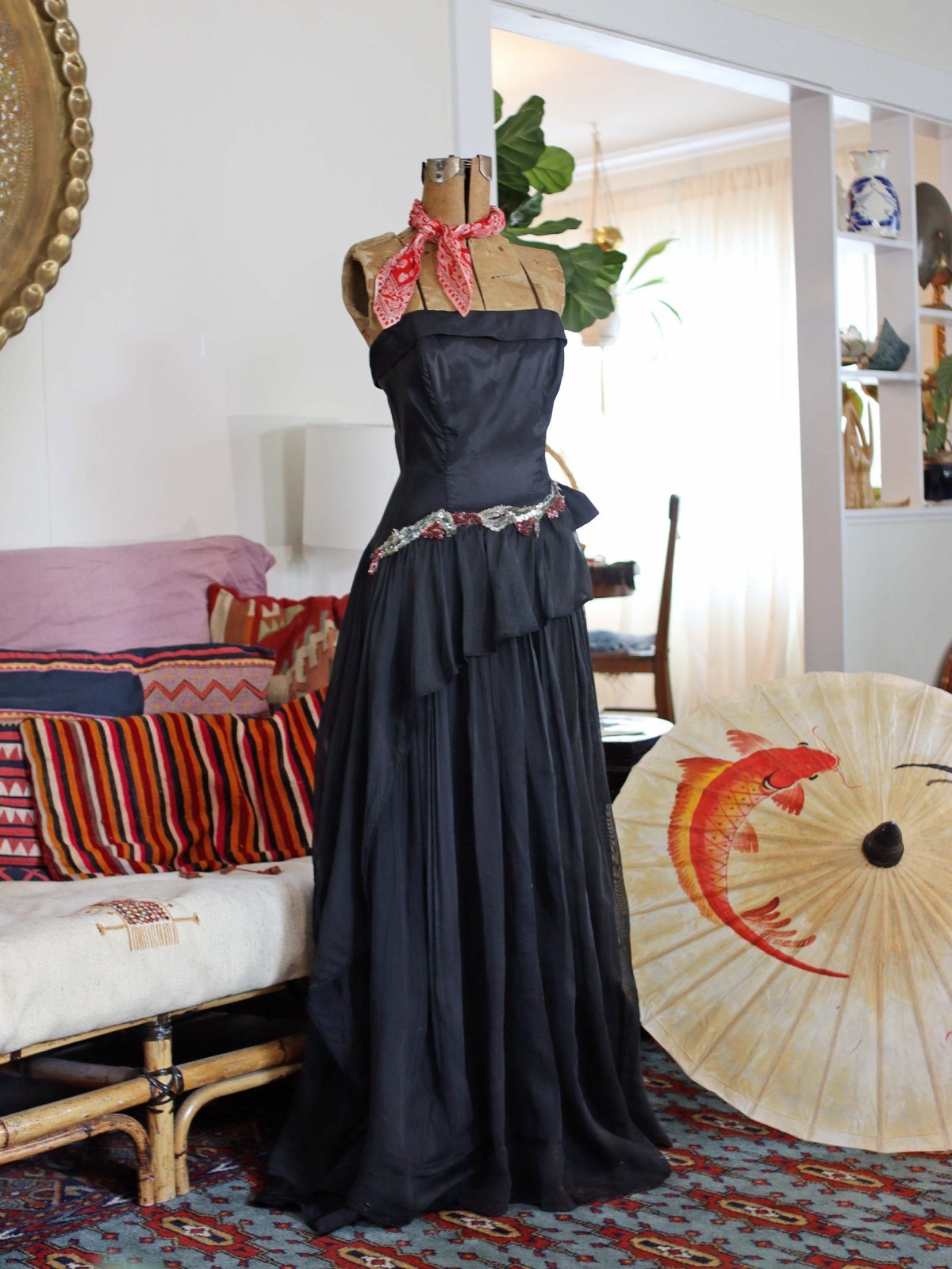 VTG 1940s Black Strapless Gown 40s Formal Evening Prom Dress Peplum Skirt Sequin