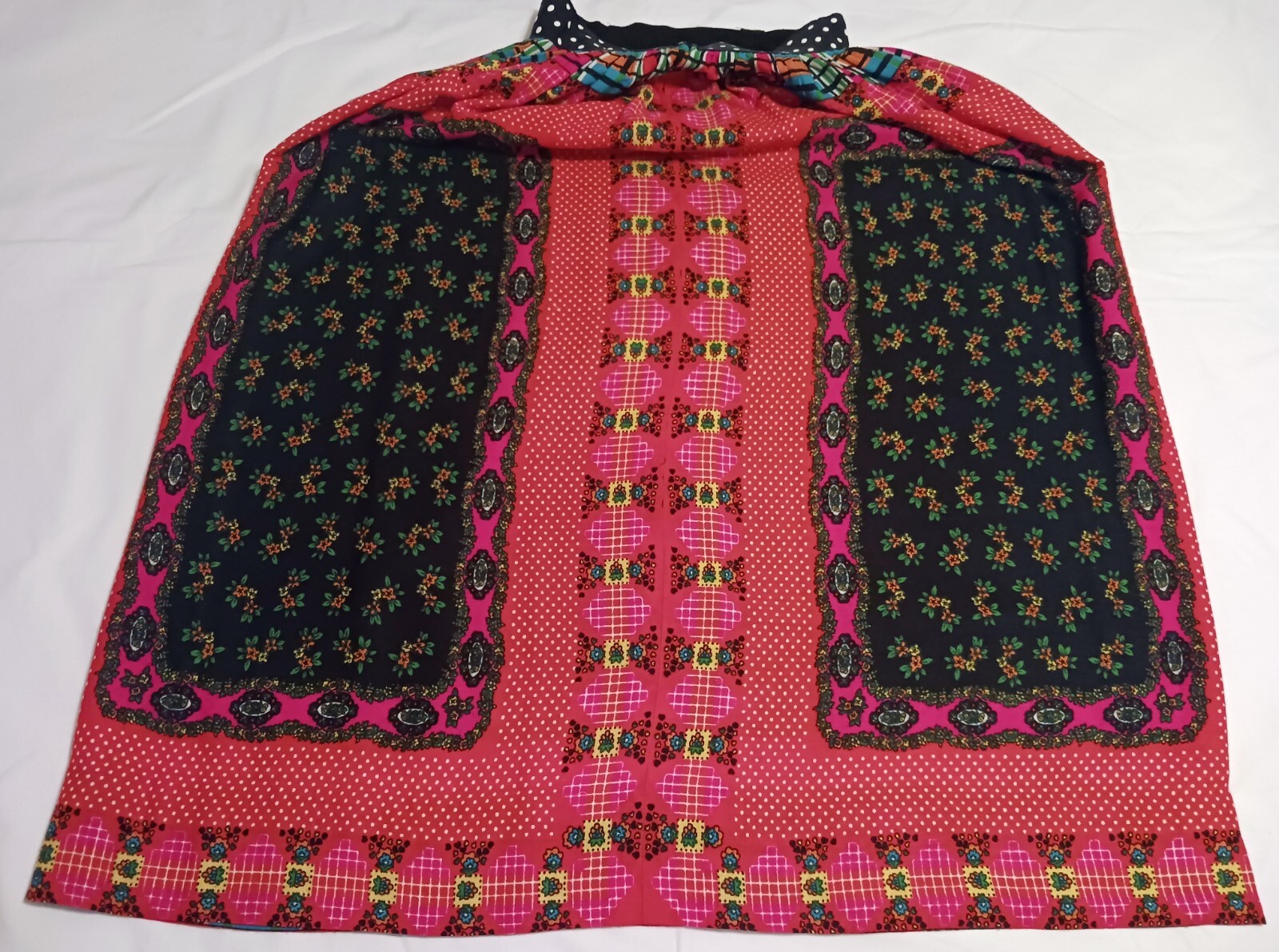BoHo Hippie 1970s Maxi Skirt Hot Pink Psychedelic Festival Wear MEASUREMENTS