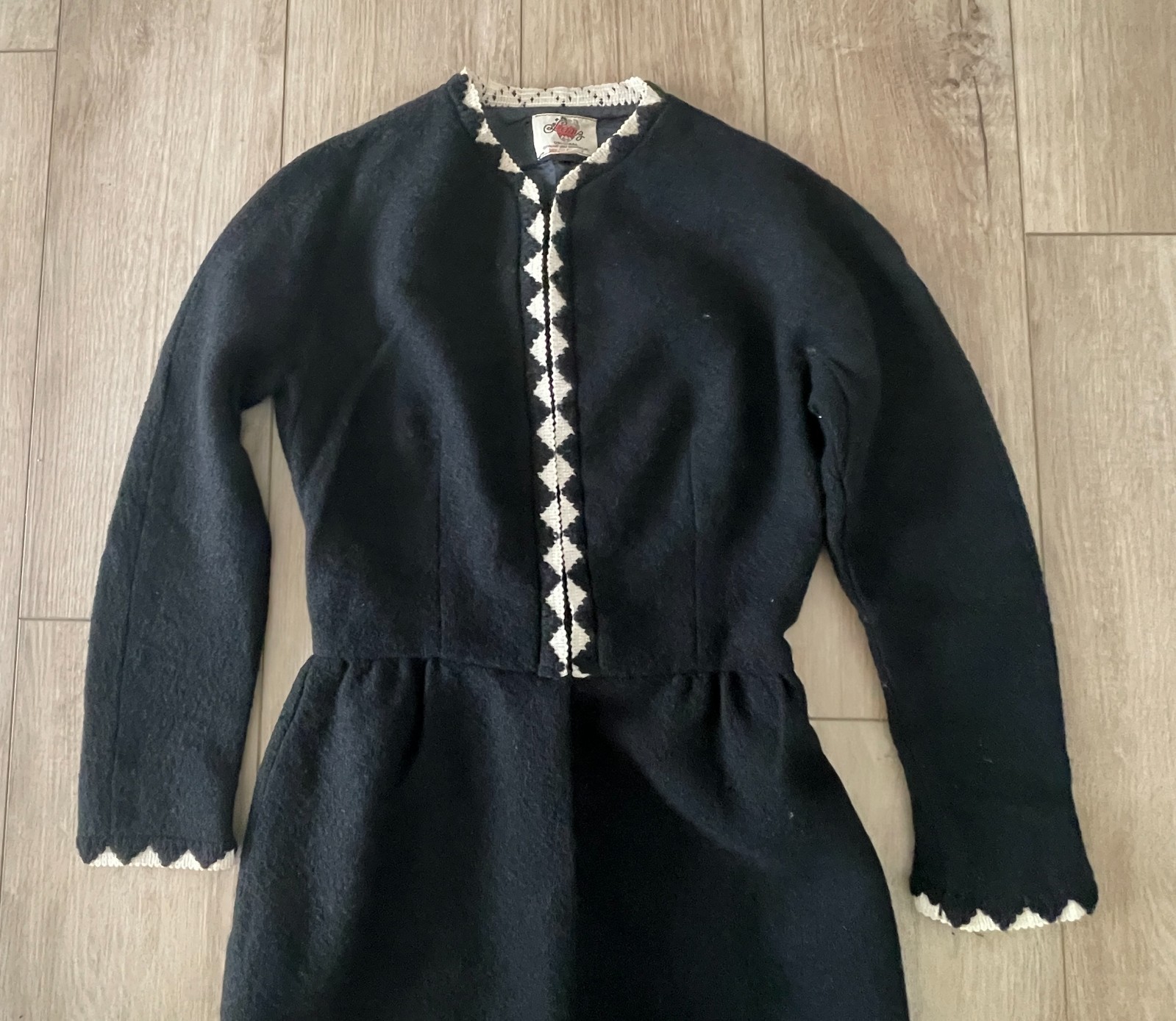 Vintage 1960s Lanz Original Tailored Long Sleeve Black Wool Dress-Women’s XS/S