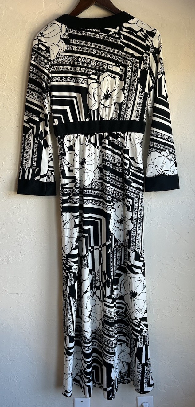 Vintage 70s 100 Parkhouse Maxi Dress 12 Mod Bohemian Floral Monochrome Encron