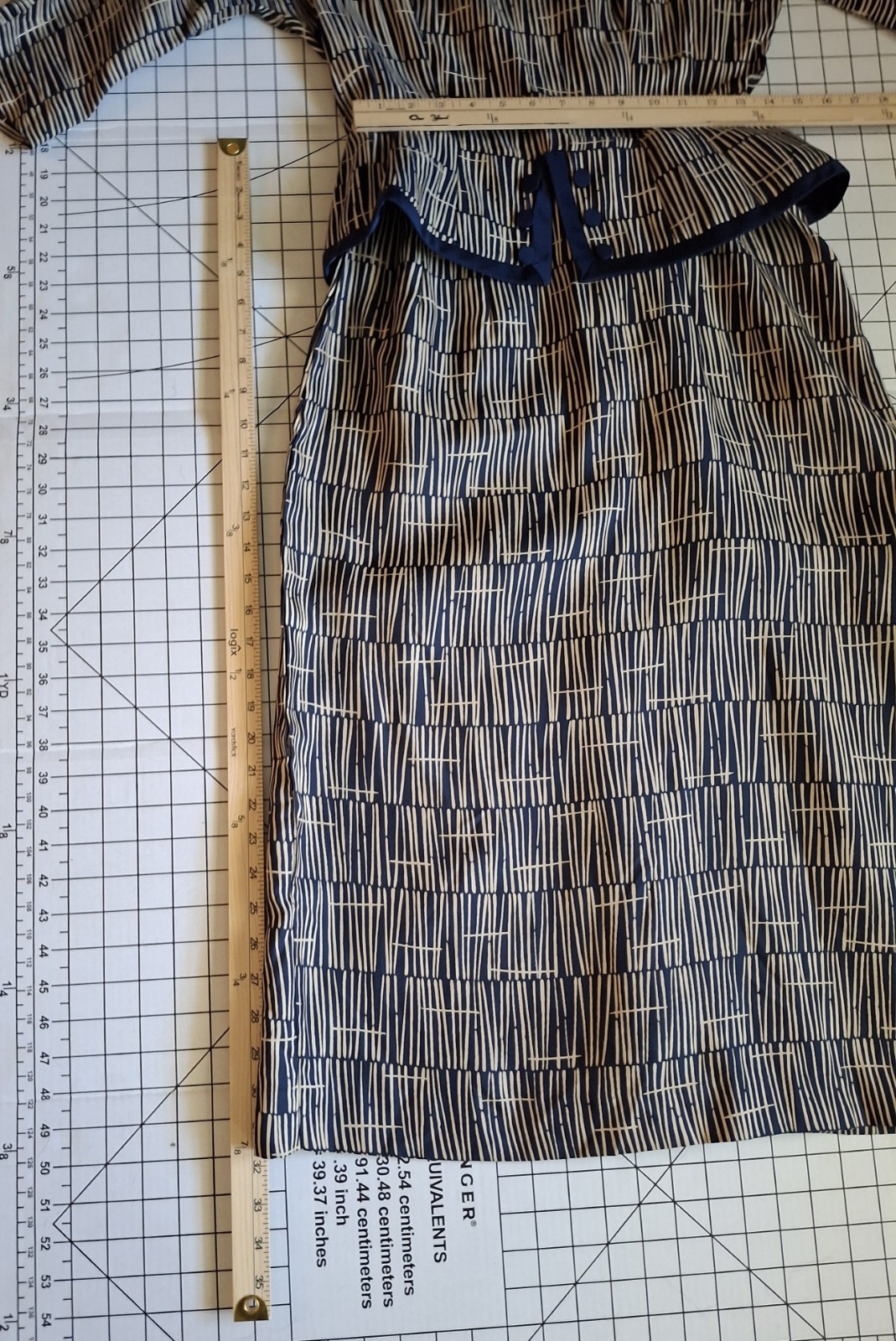 Vintage Custom Made Peplum Wiggle Dress Navy & Cream XS/ XXS Petite